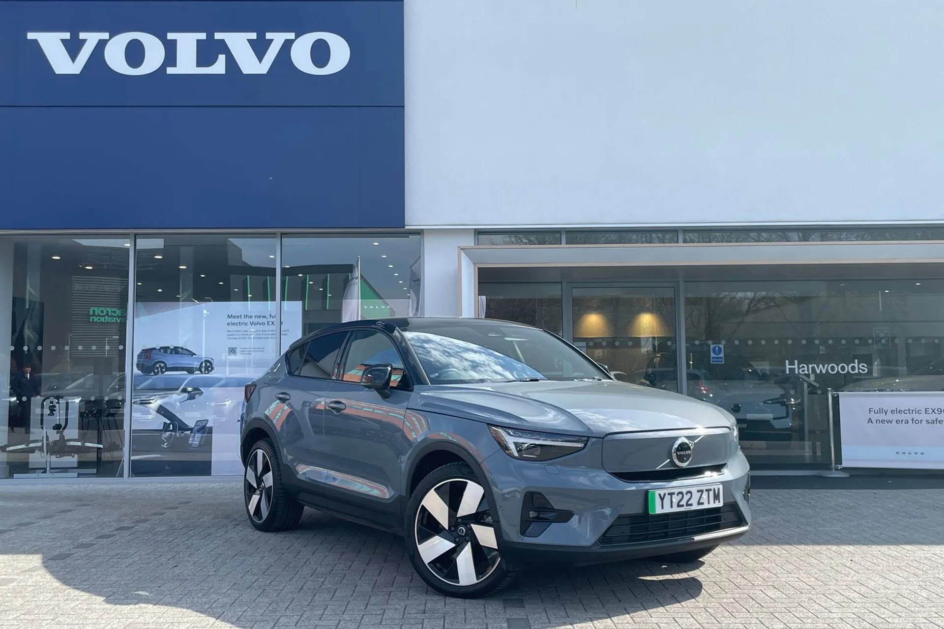 Volvo C40 focused image