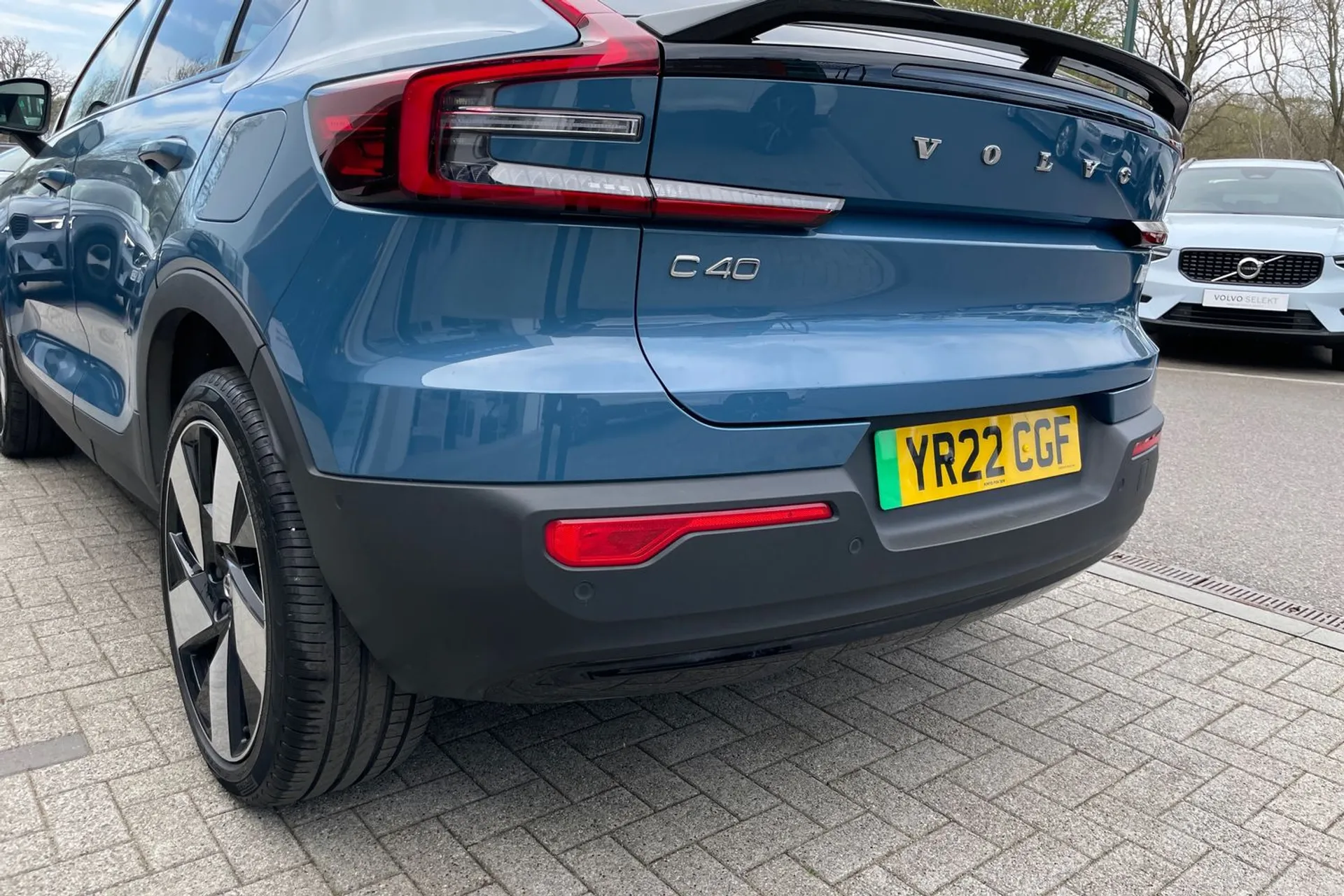 Volvo C40 thumbnail image number 17