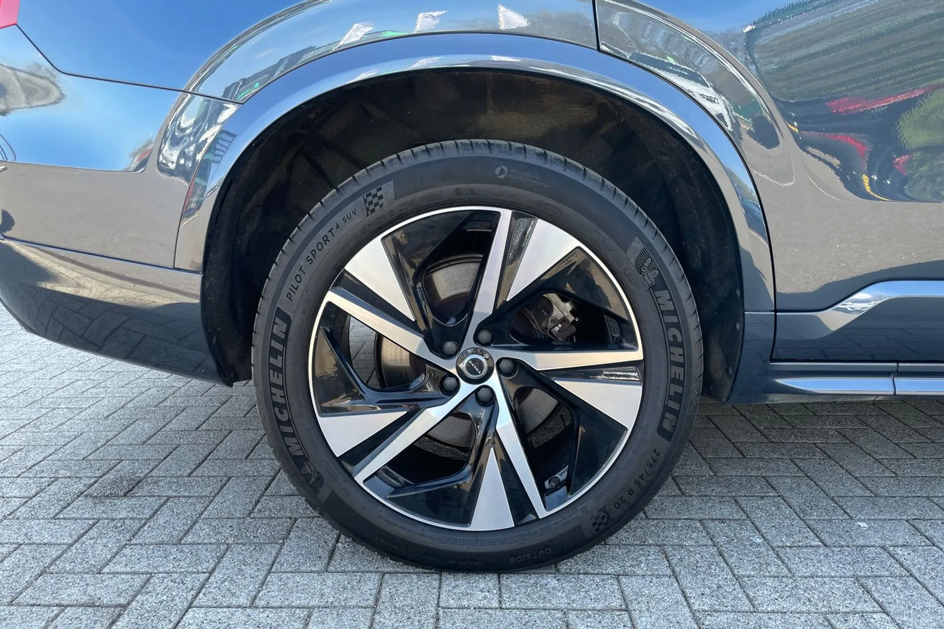 Volvo XC90 thumbnail image number 15