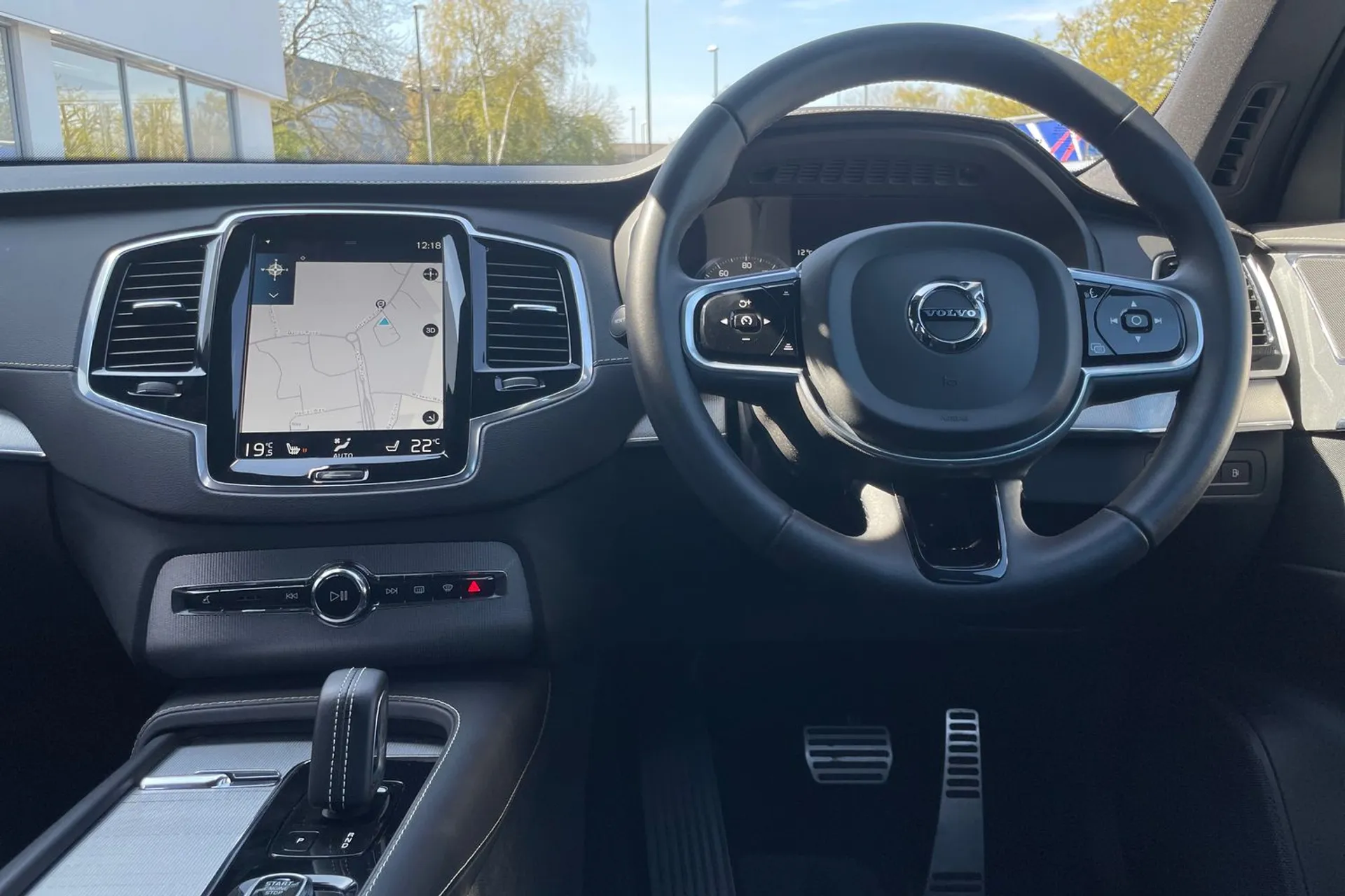 Volvo XC90 thumbnail image number 35