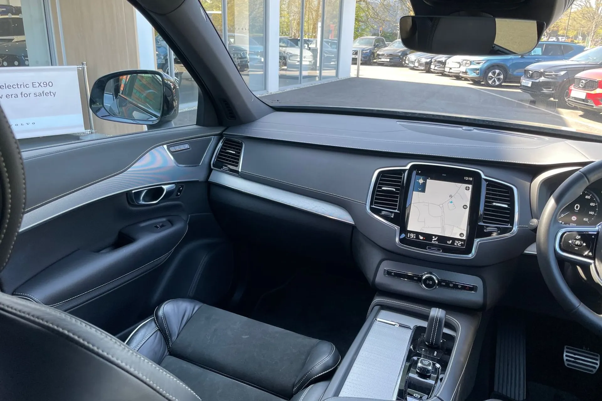 Volvo XC90 thumbnail image number 33