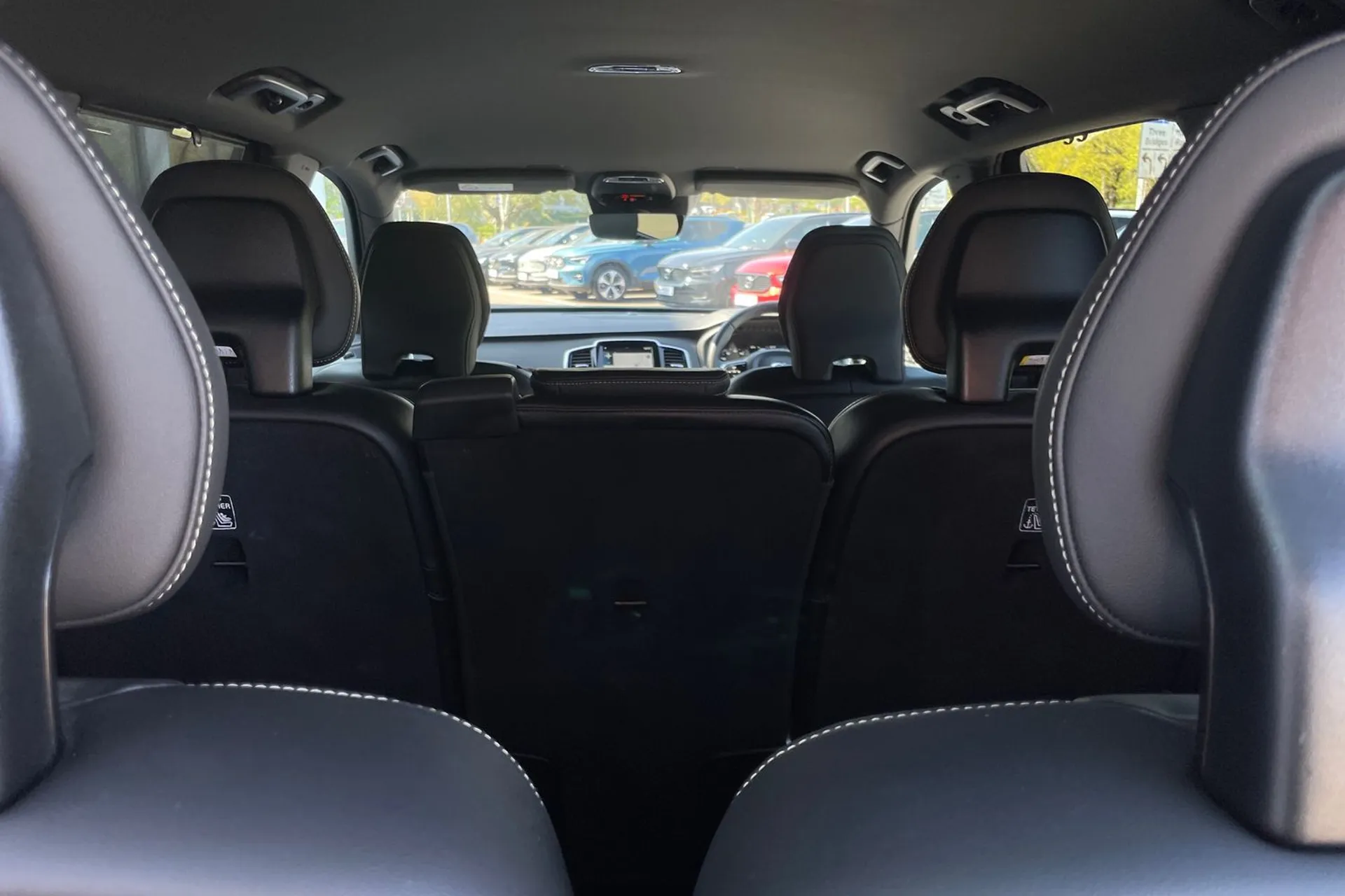 Volvo XC90 thumbnail image number 23