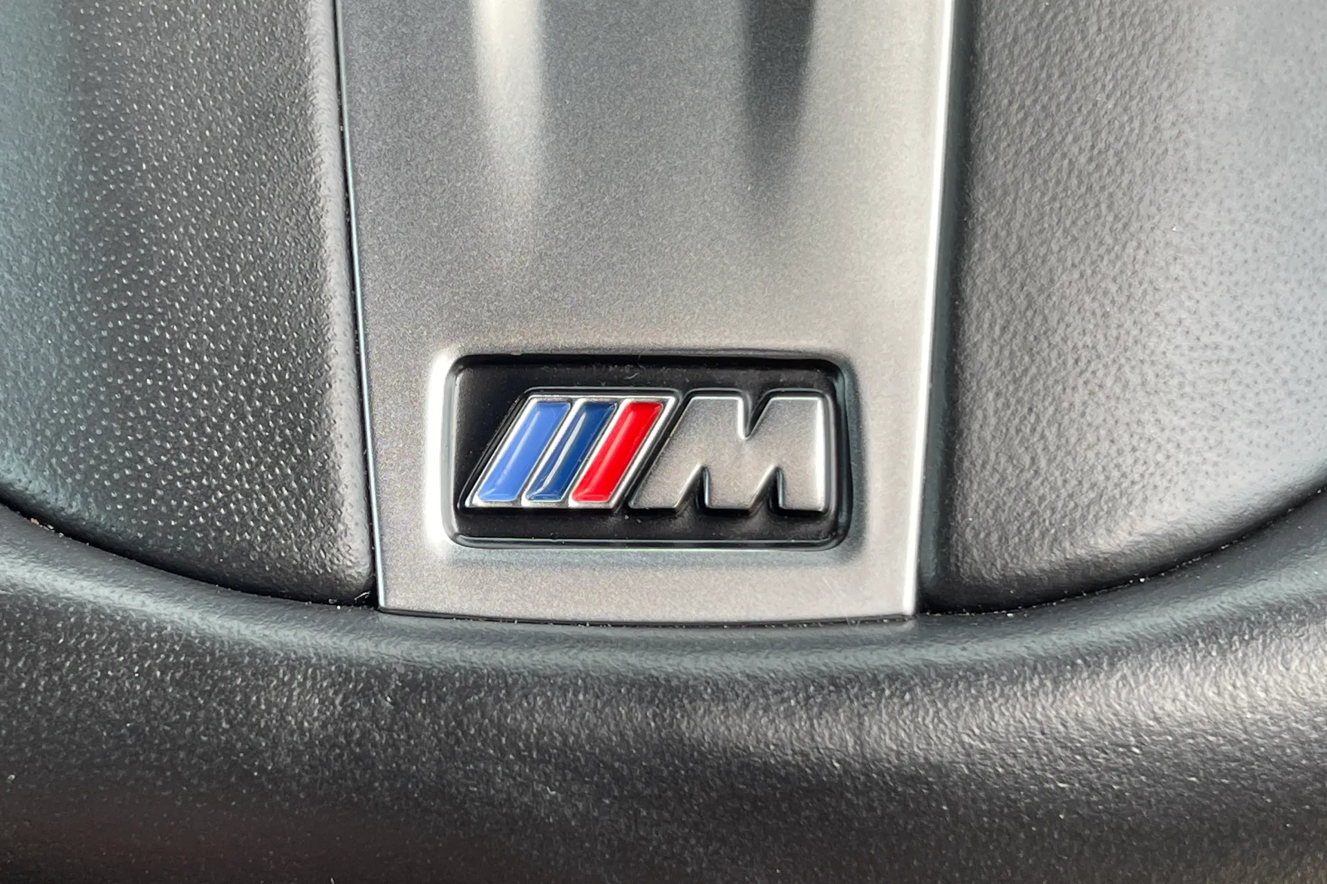 BMW 4 SERIES thumbnail image number 45