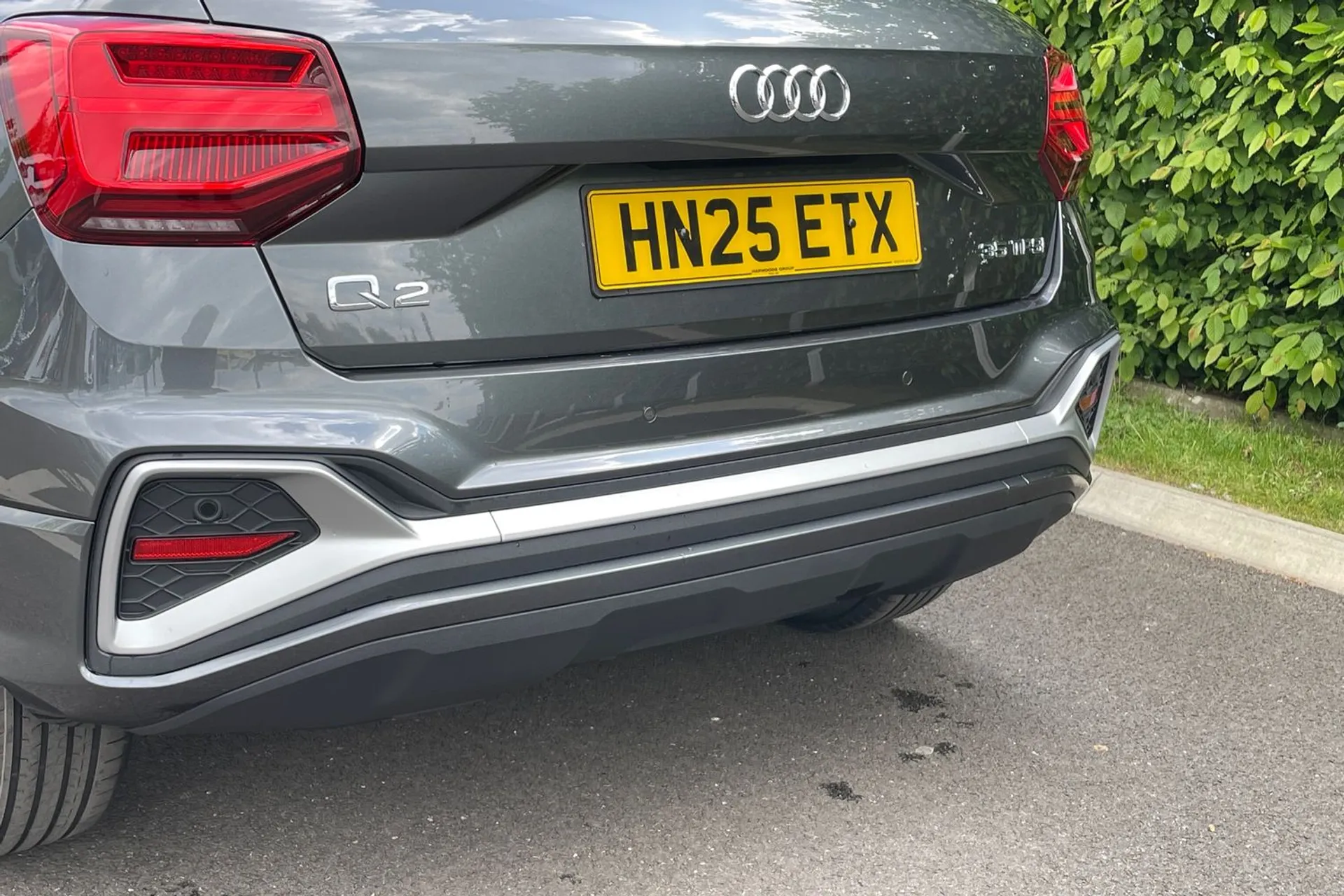 Audi Q2 thumbnail image number 16
