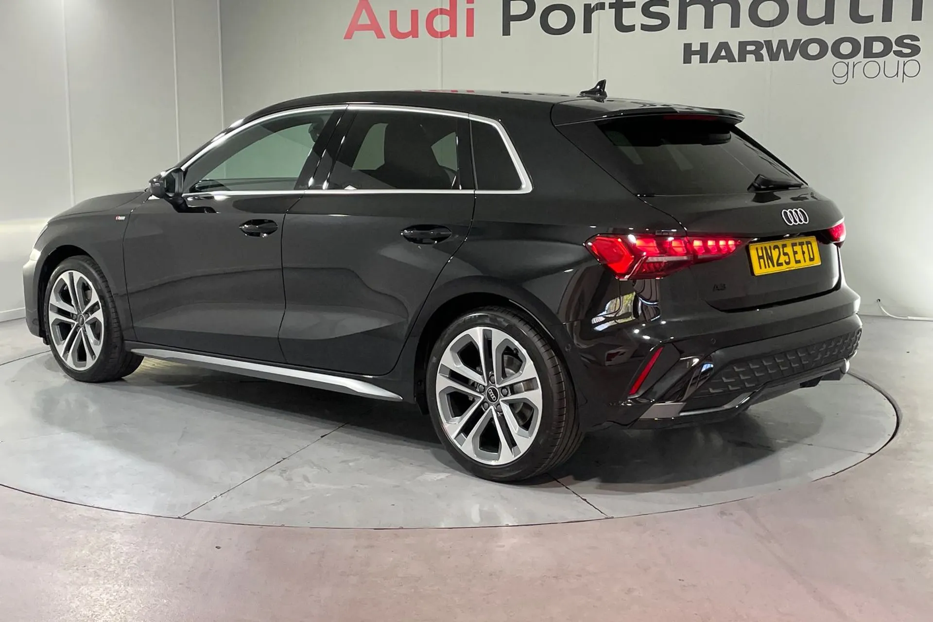 Audi A3 thumbnail image number 7