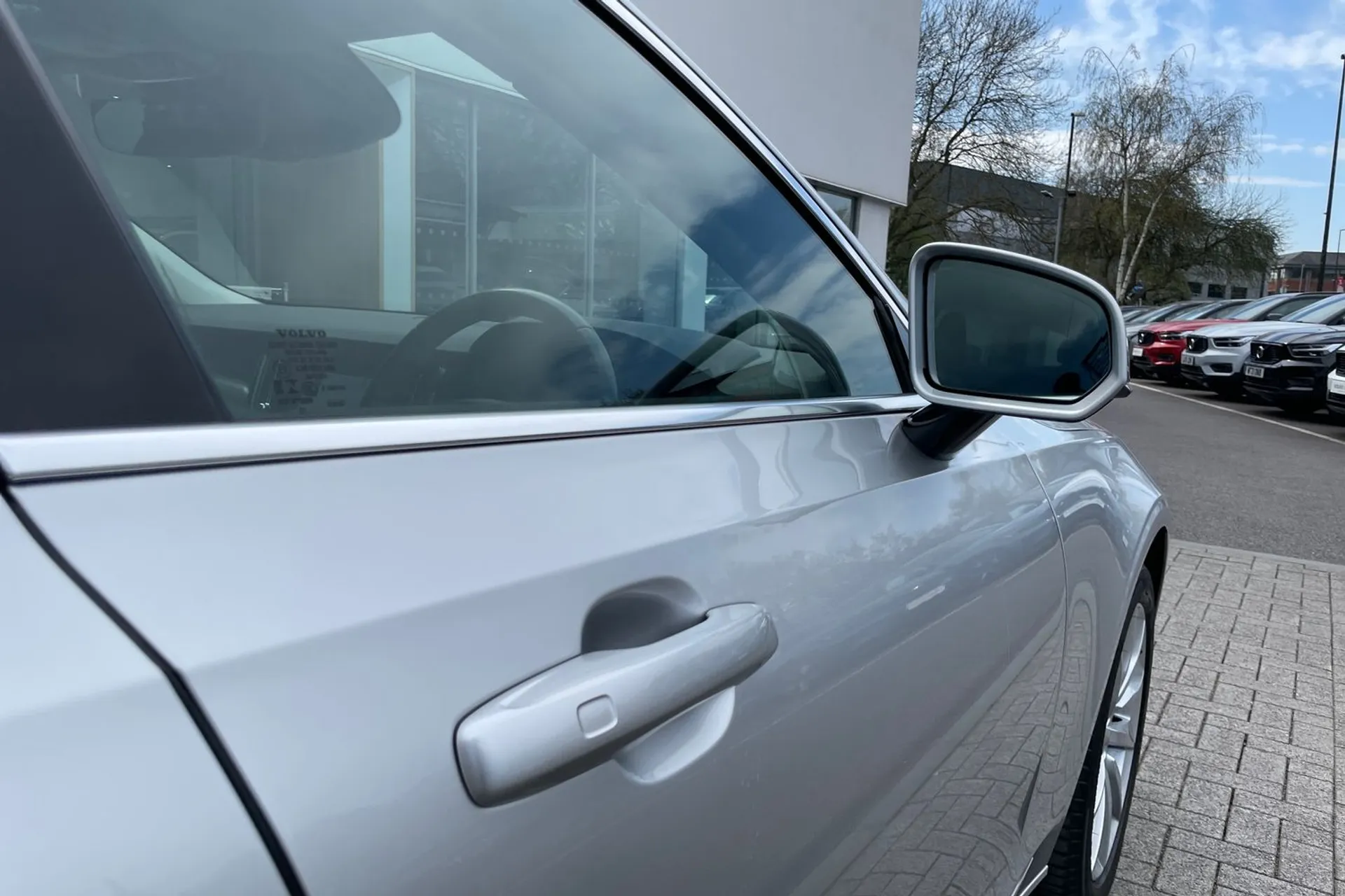 Volvo V90 thumbnail image number 16