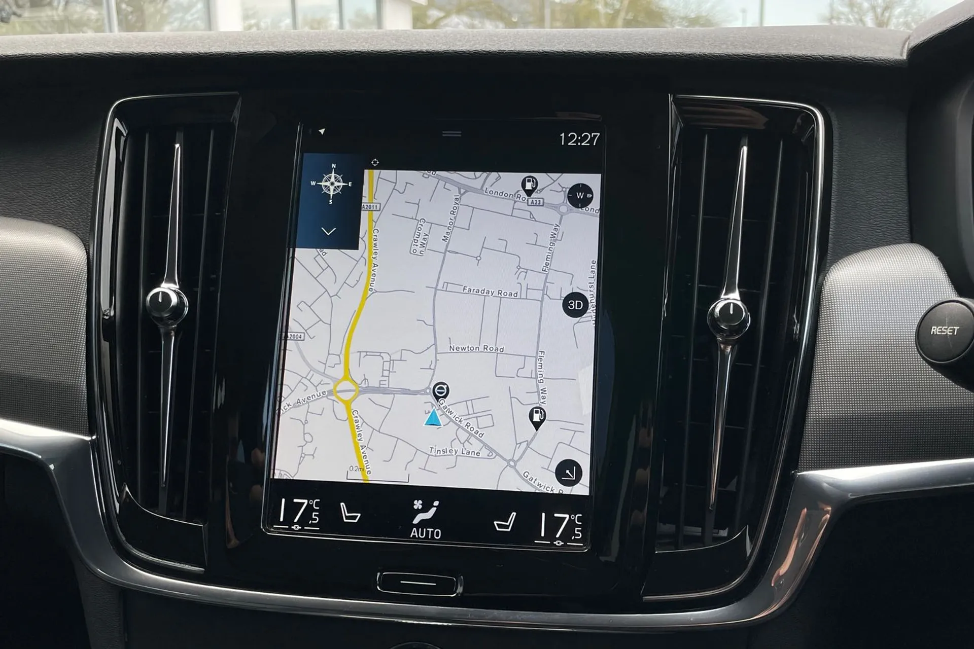 Volvo V90 thumbnail image number 37