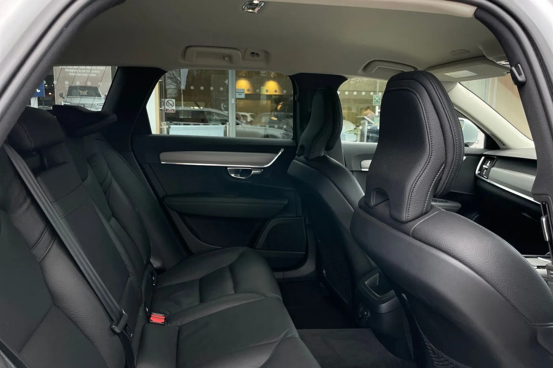 Volvo V90 thumbnail image number 22