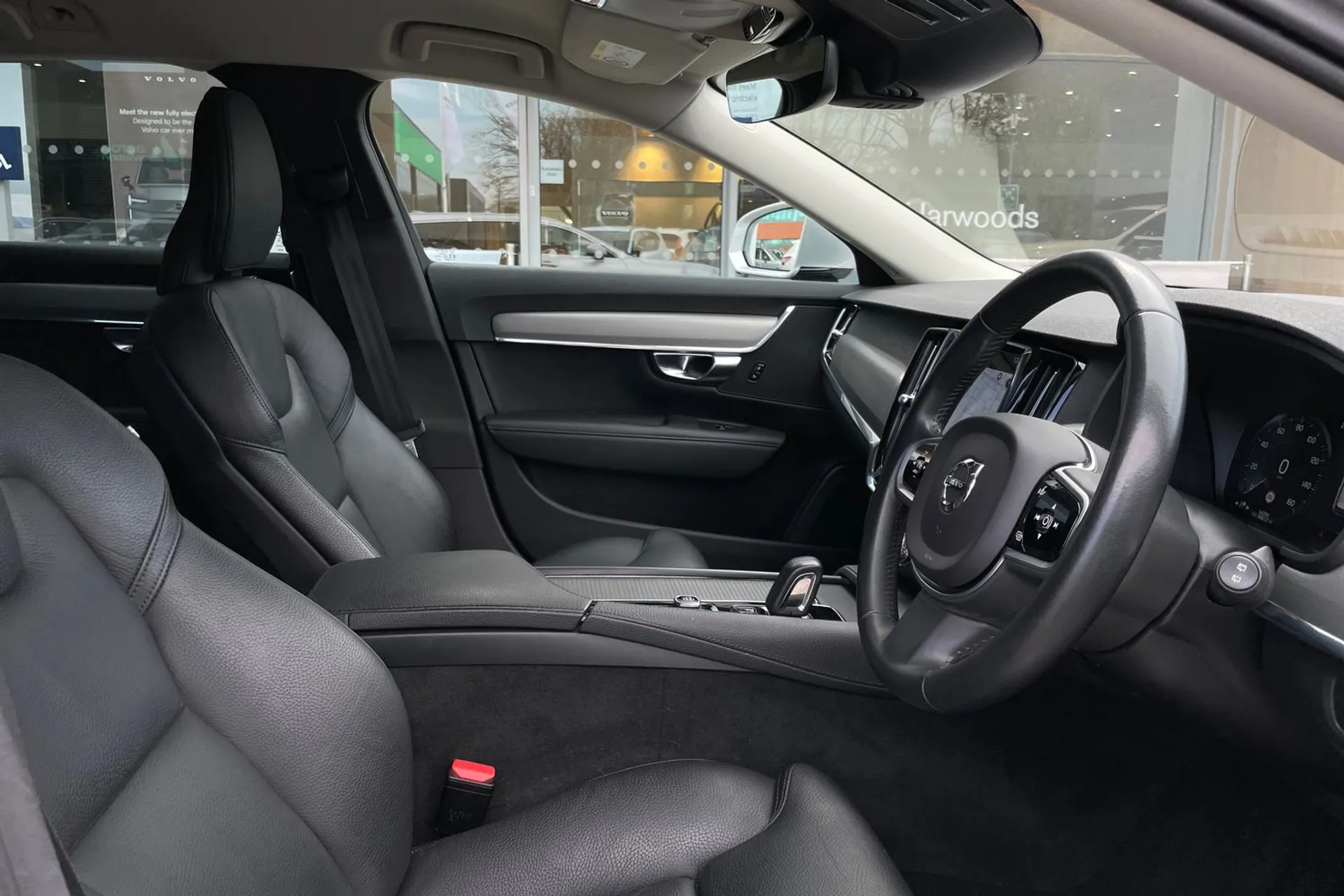 Volvo V90 thumbnail image number 25