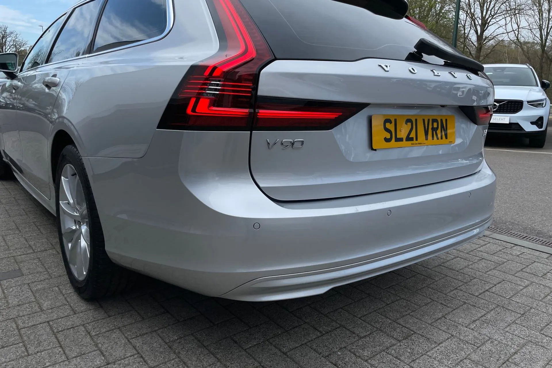 Volvo V90 thumbnail image number 17