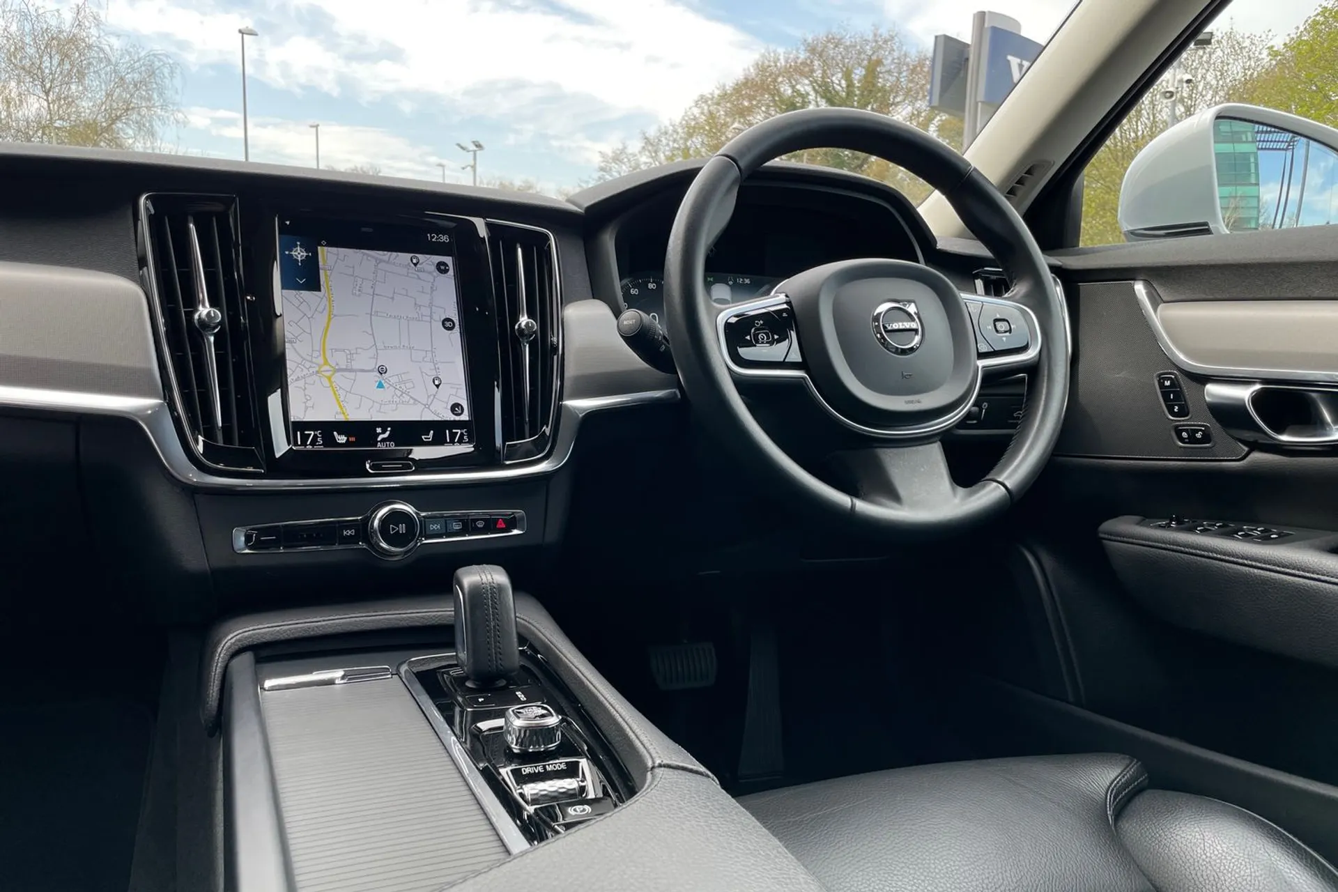 Volvo V90 thumbnail image number 34