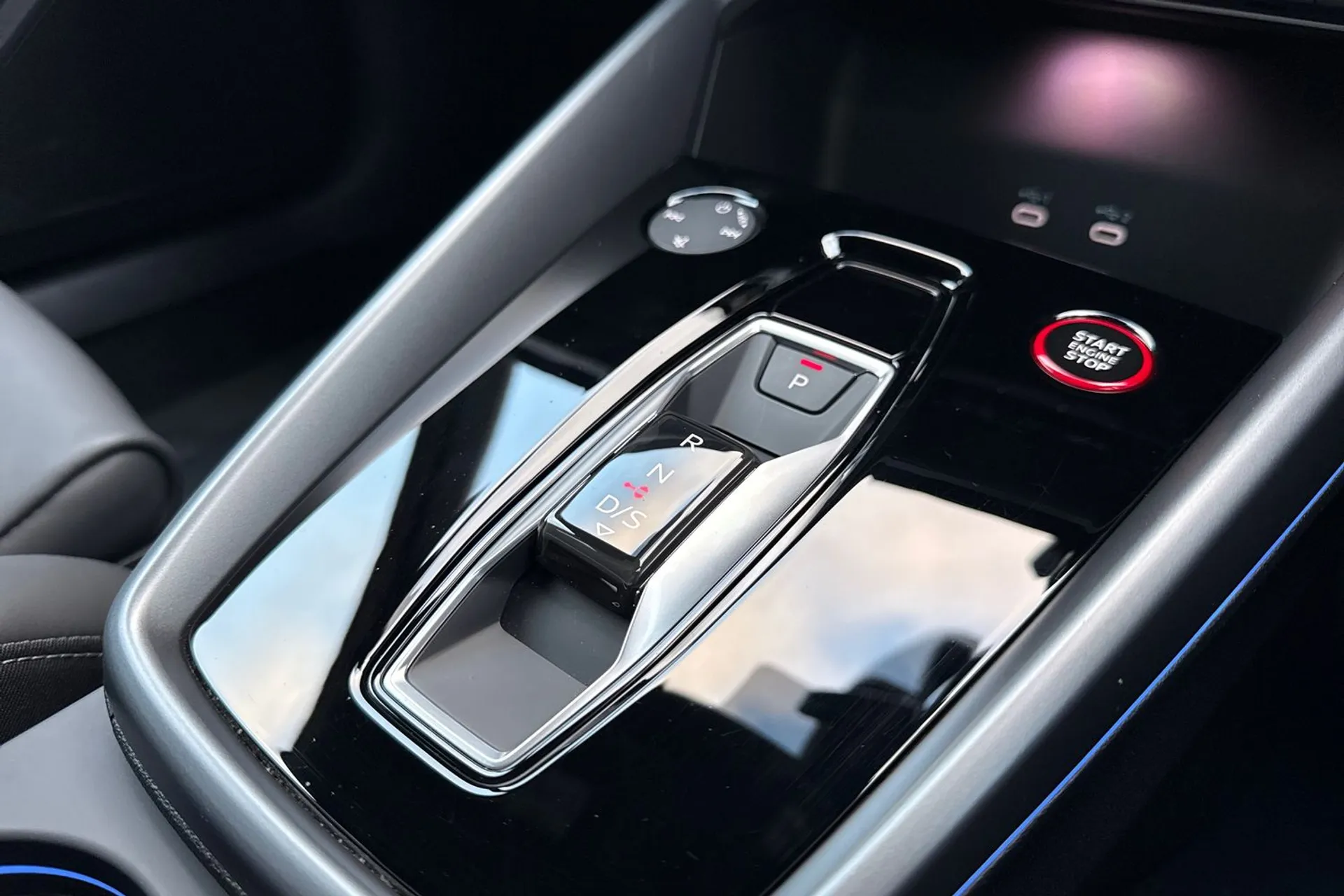 Audi A3 thumbnail image number 27