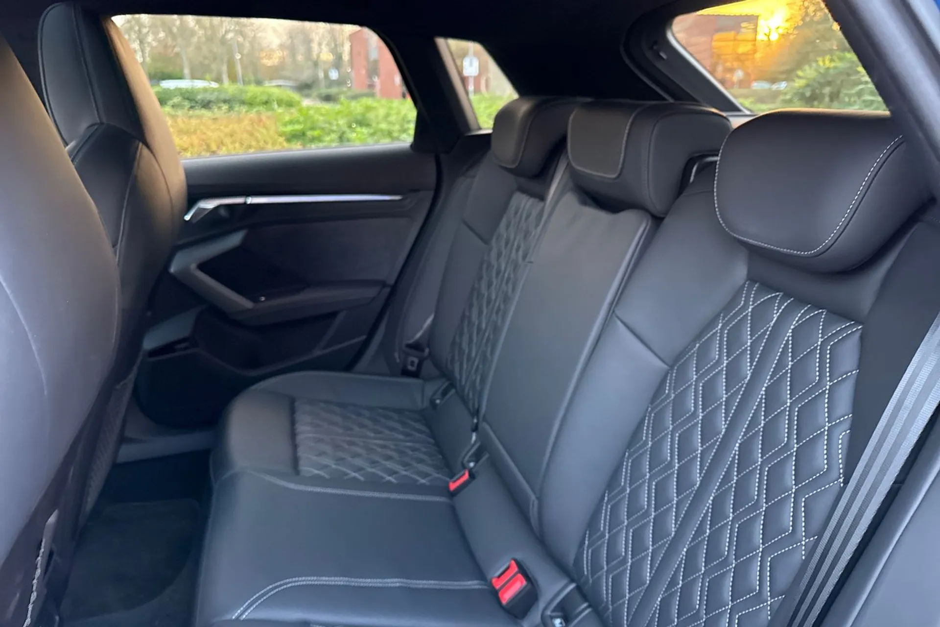 Audi A3 thumbnail image number 46