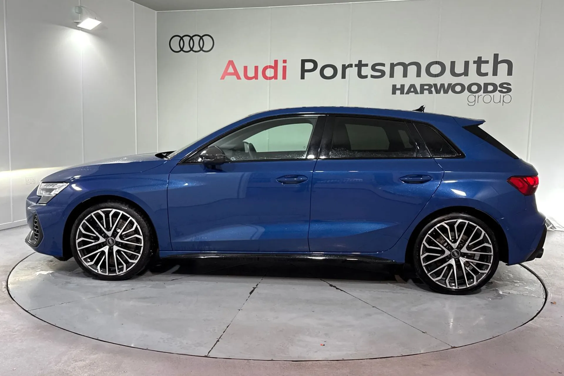 Audi A3 thumbnail image number 10