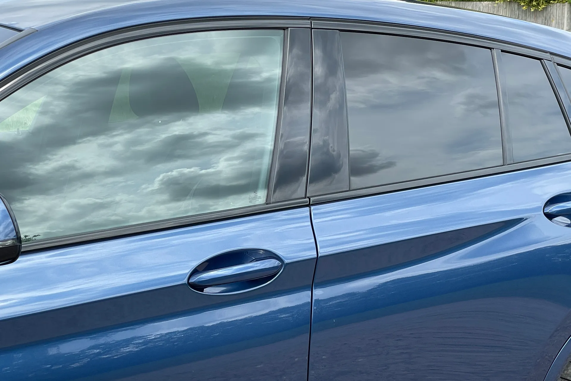 BMW X4 thumbnail image number 19