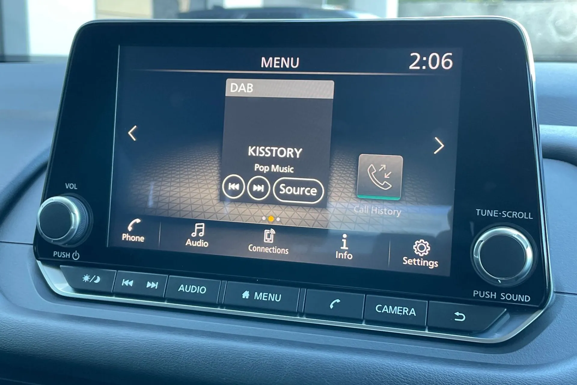NISSAN QASHQAI thumbnail image number 5