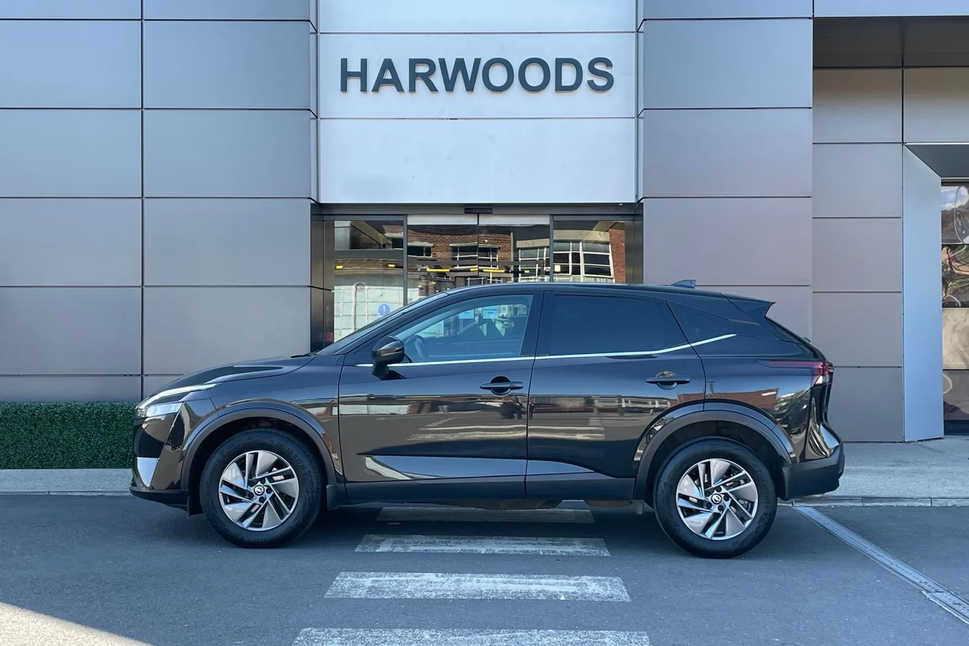 NISSAN QASHQAI thumbnail image number 10