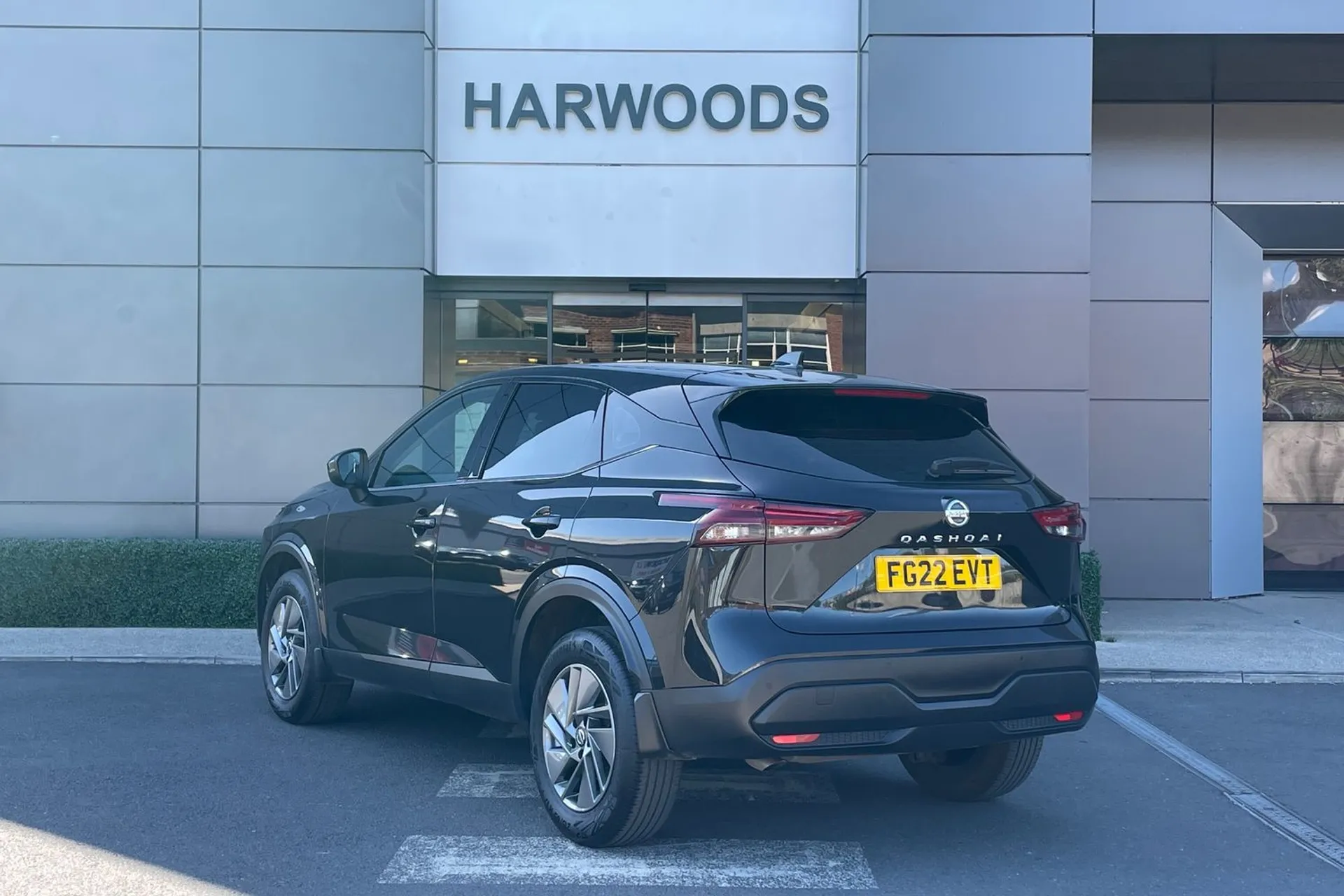 NISSAN QASHQAI thumbnail image number 9