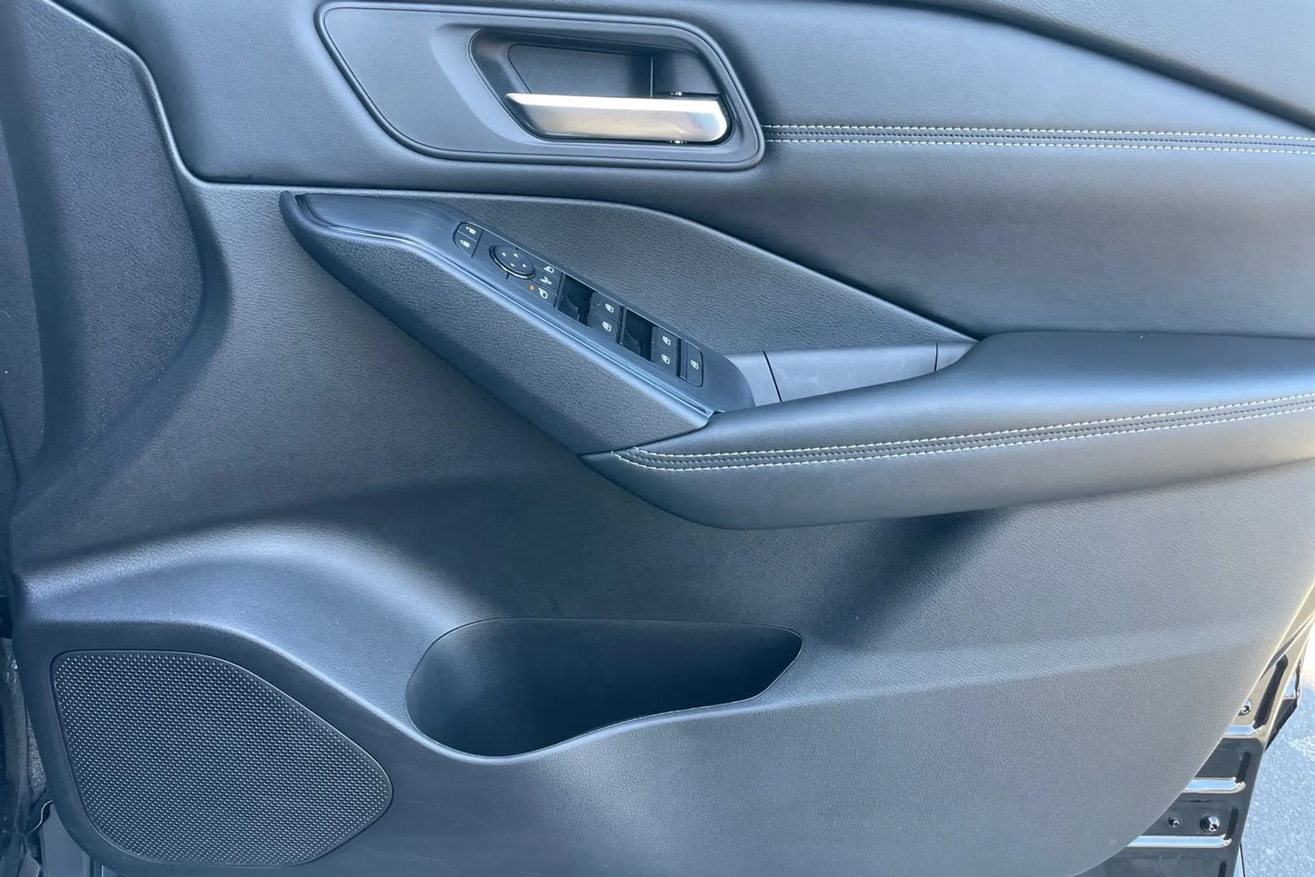 NISSAN QASHQAI thumbnail image number 43