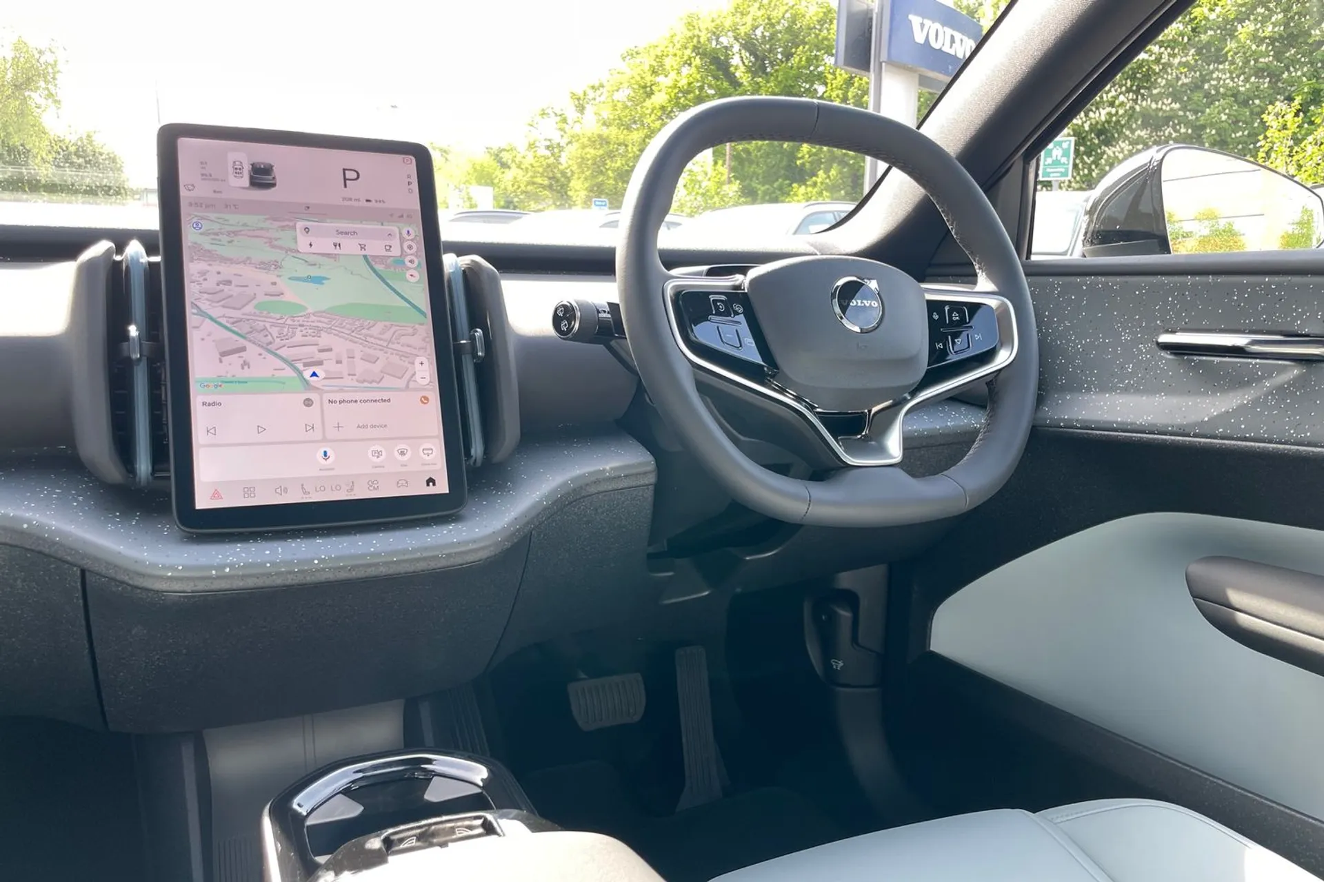 Volvo EX30 thumbnail image number 34
