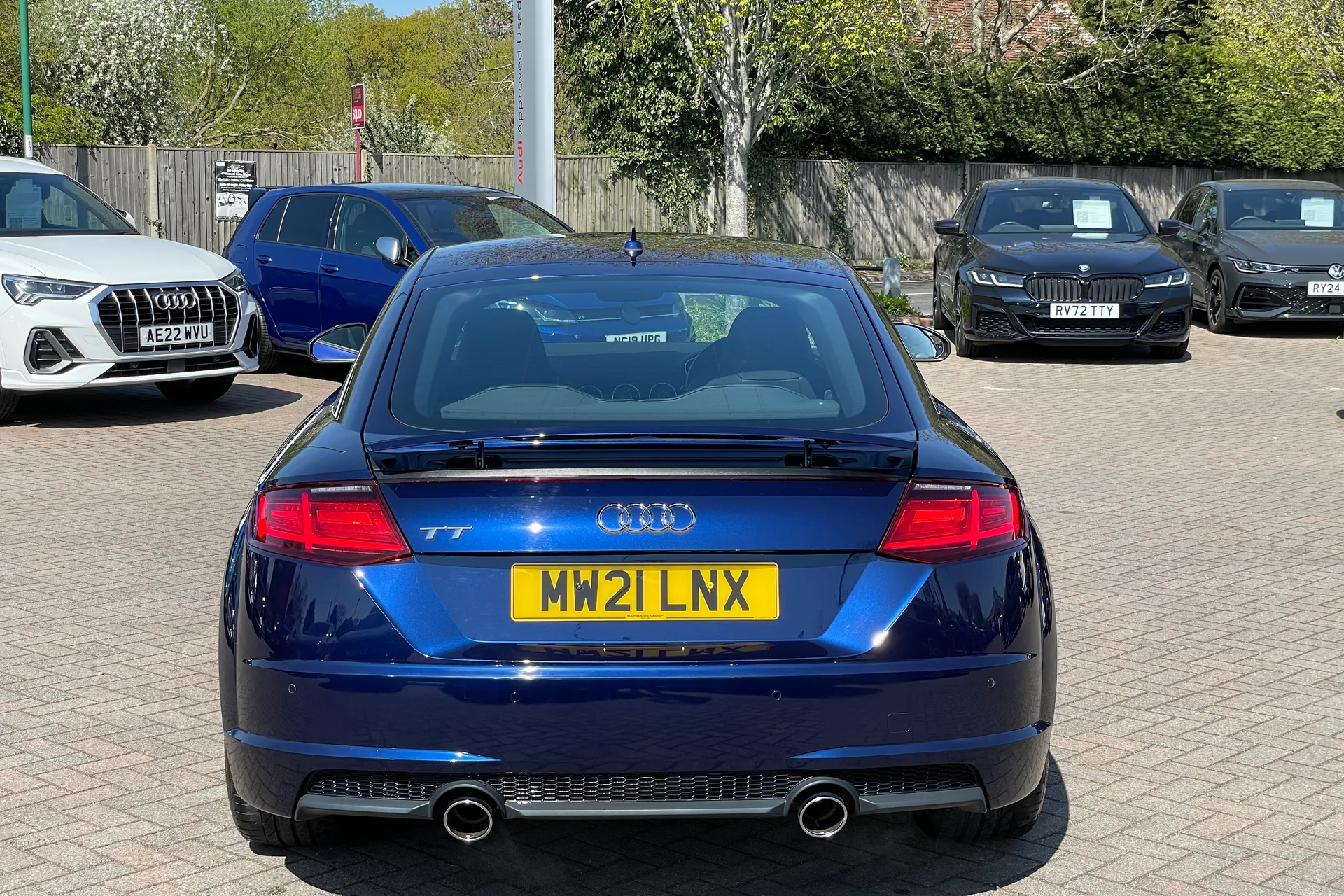Audi TT thumbnail image number 5