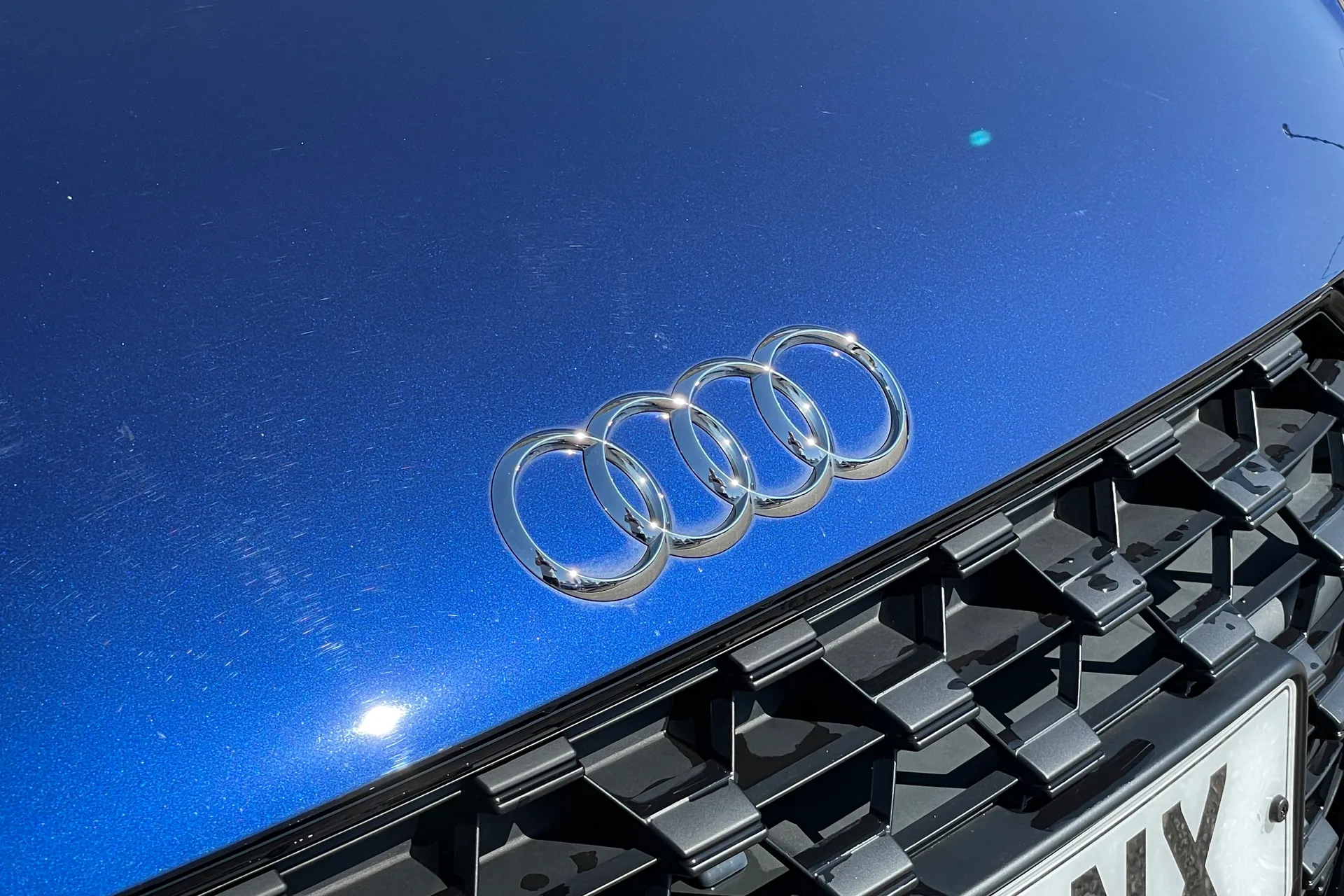 Audi TT thumbnail image number 24