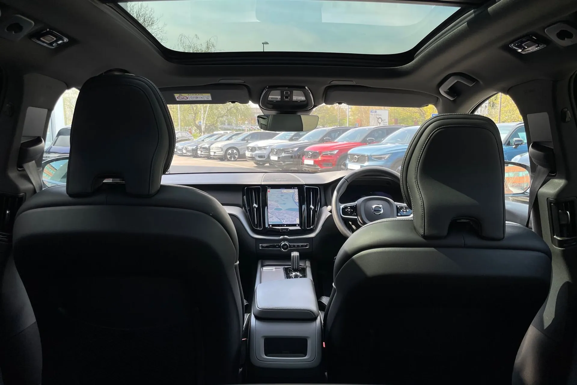Volvo XC60 thumbnail image number 21