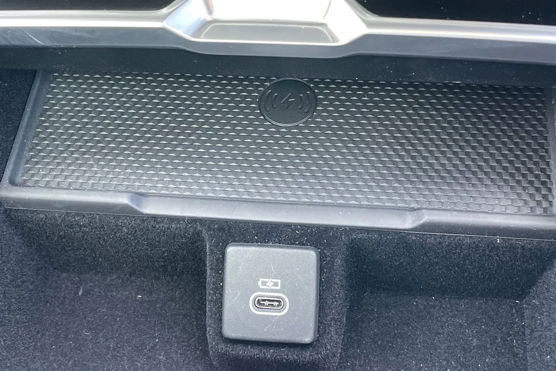 LAND ROVER RANGE ROVER thumbnail image number 65