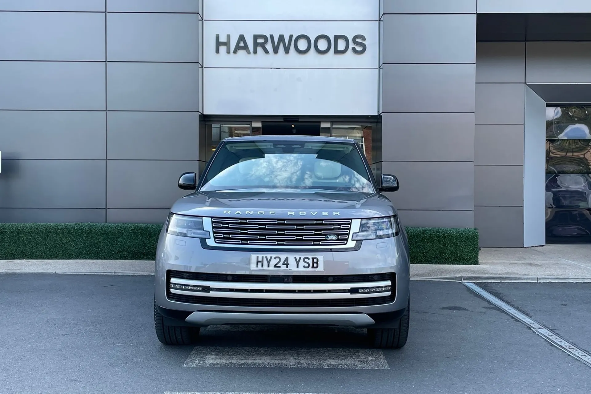 LAND ROVER RANGE ROVER thumbnail image number 19
