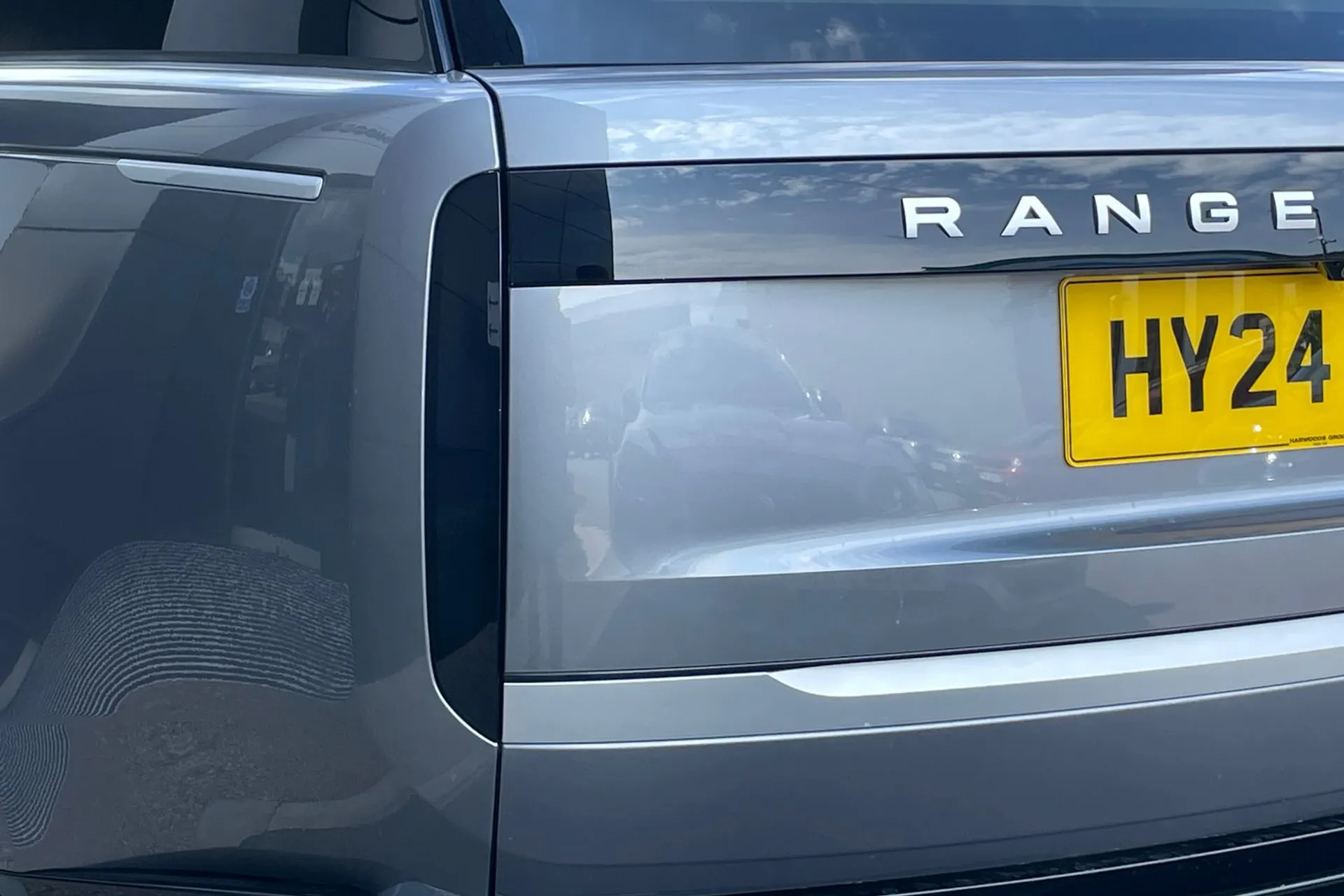 LAND ROVER RANGE ROVER thumbnail image number 36