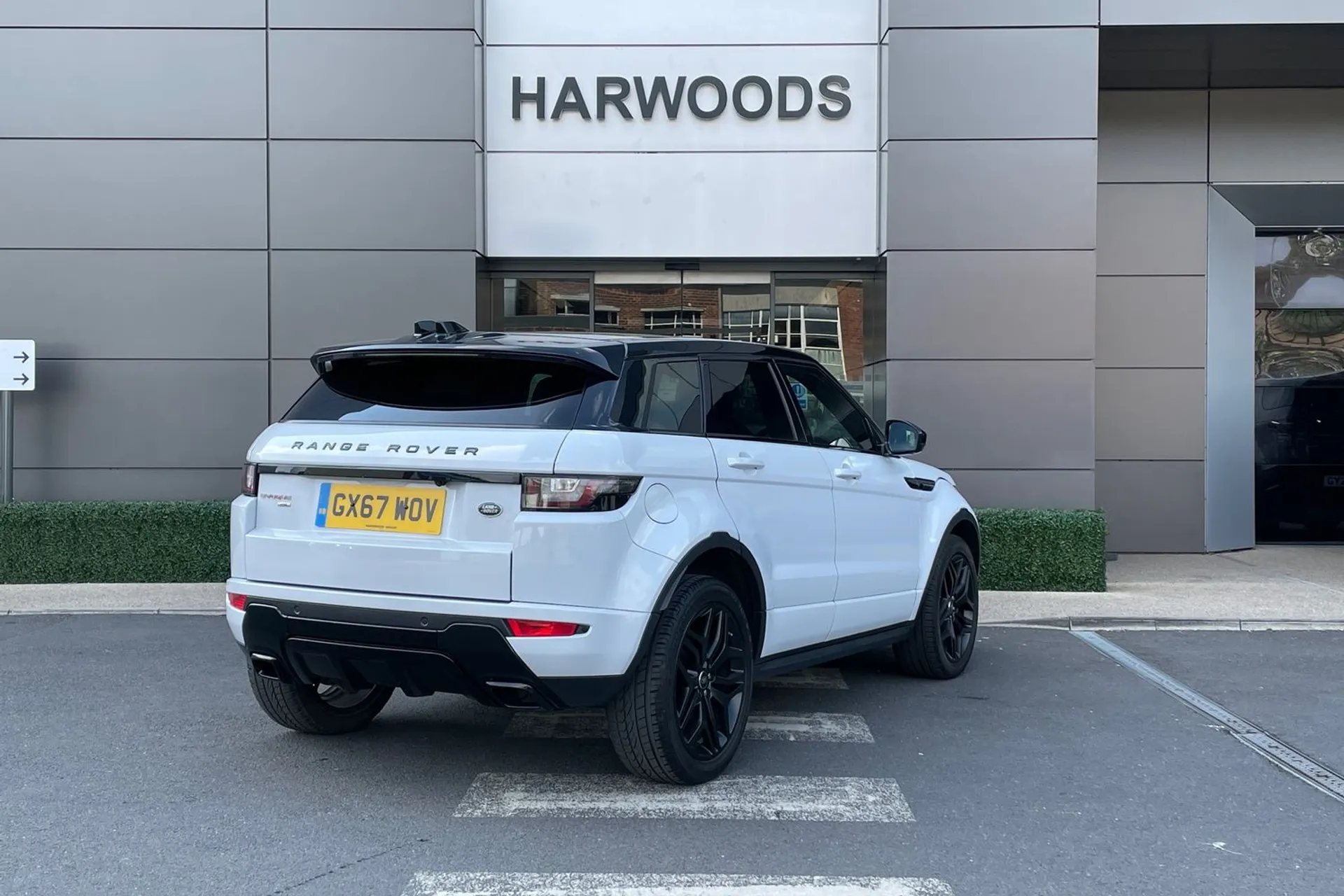 LAND ROVER RANGE ROVER EVOQUE thumbnail image number 6