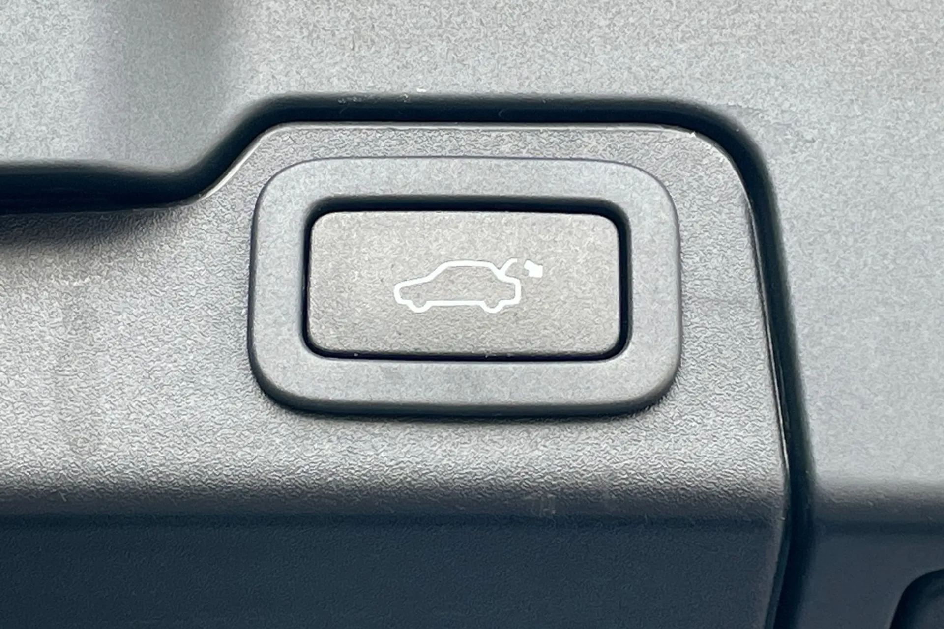 LAND ROVER RANGE ROVER EVOQUE thumbnail image number 31