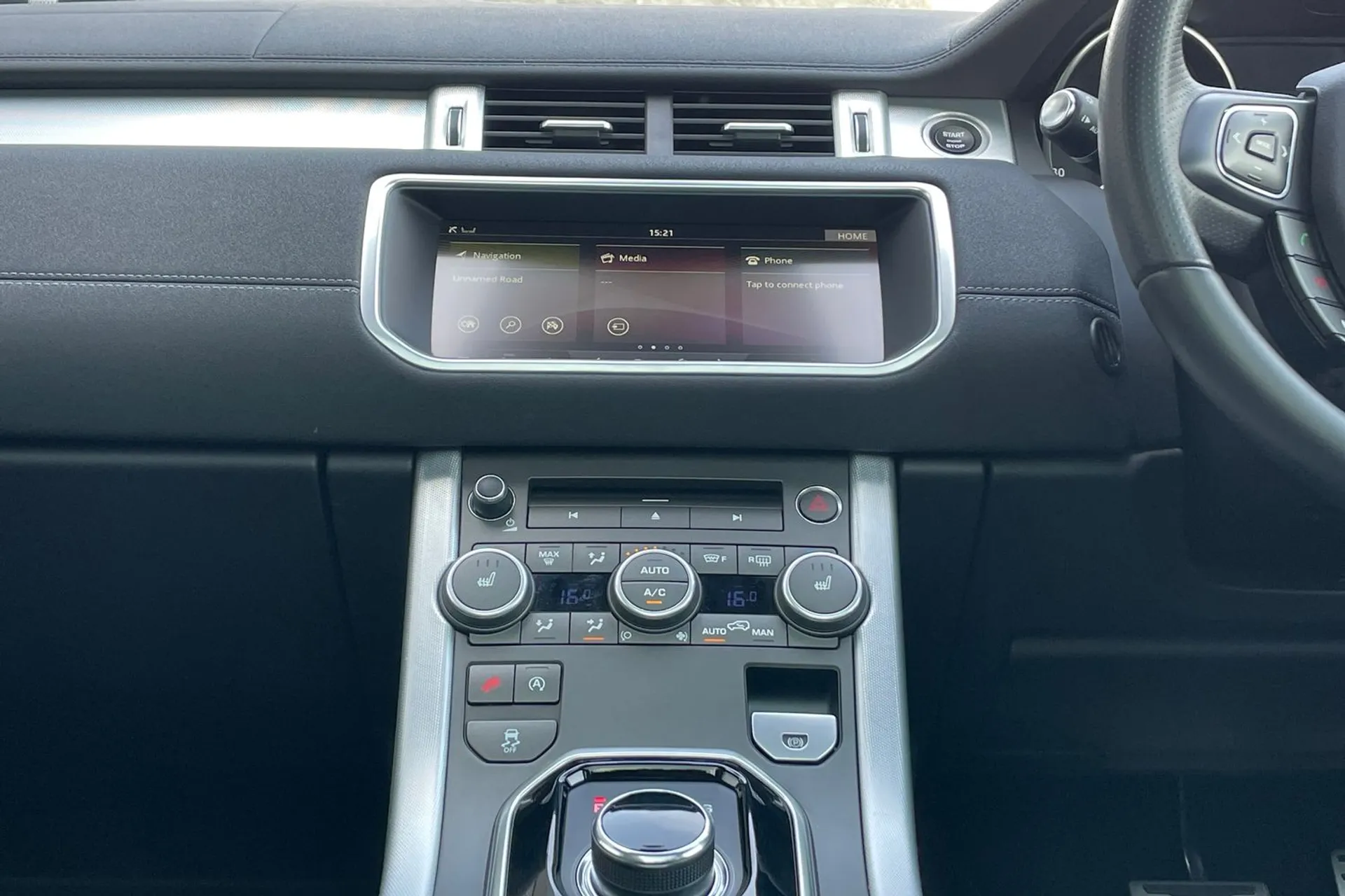 LAND ROVER RANGE ROVER EVOQUE thumbnail image number 42