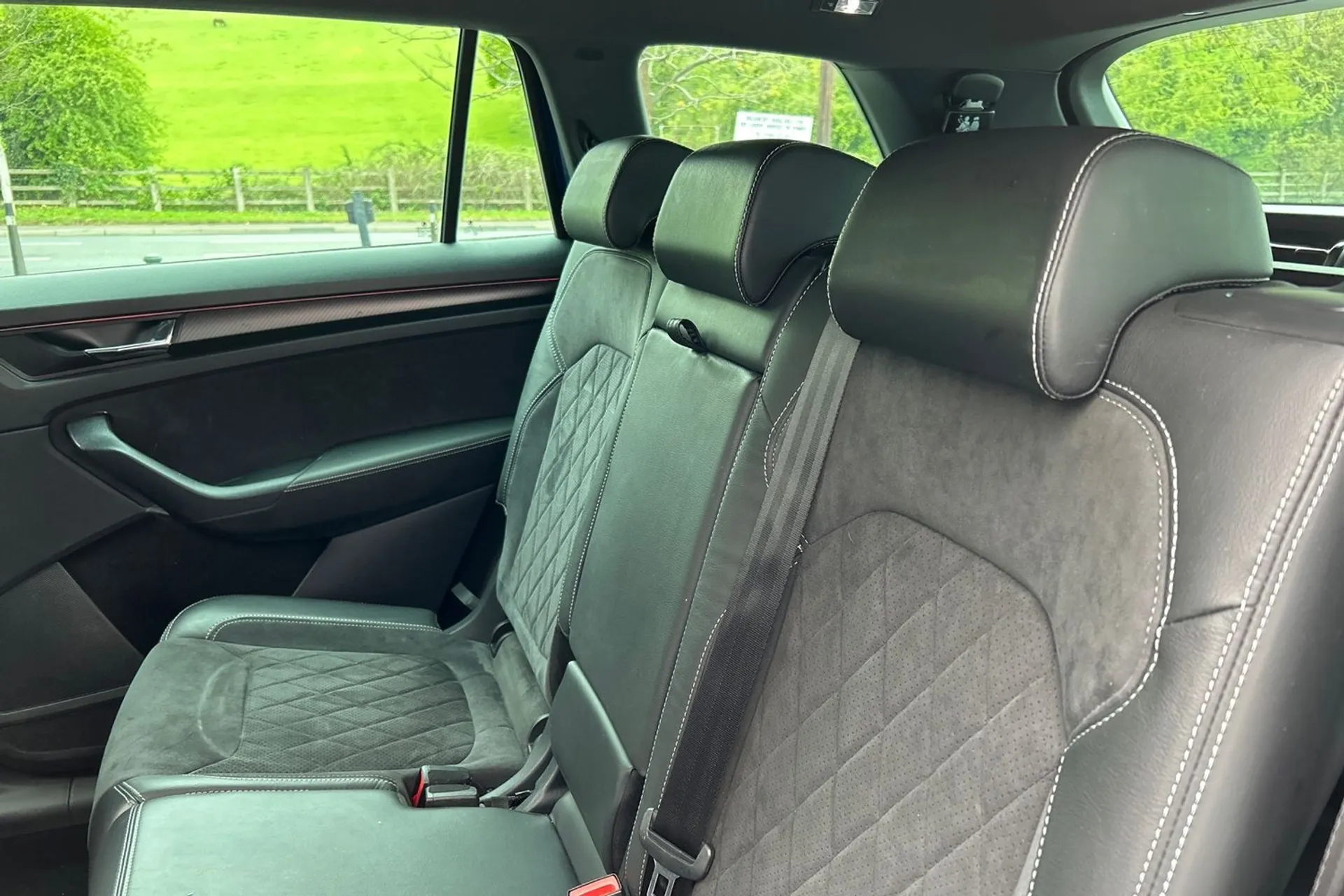 SKODA KODIAQ thumbnail image number 30