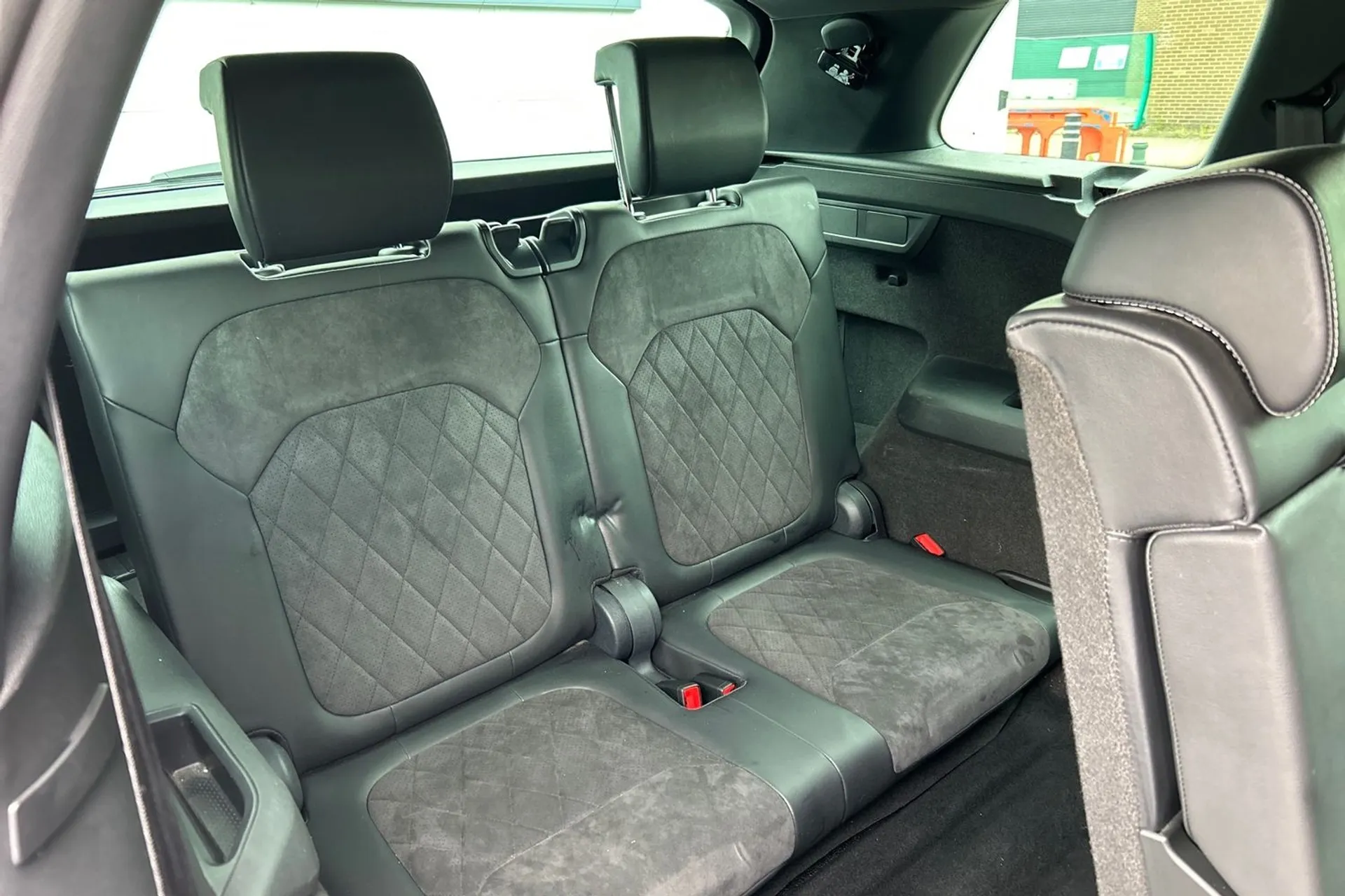 SKODA KODIAQ thumbnail image number 10