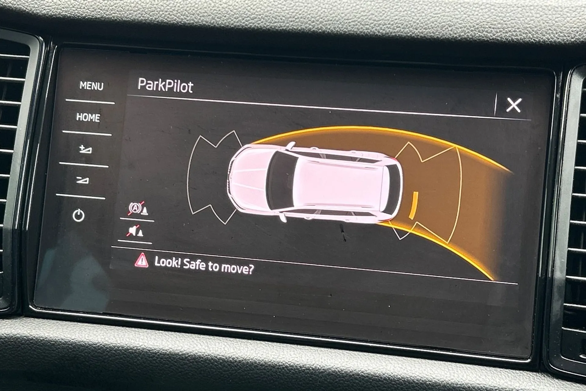 SKODA KODIAQ thumbnail image number 5
