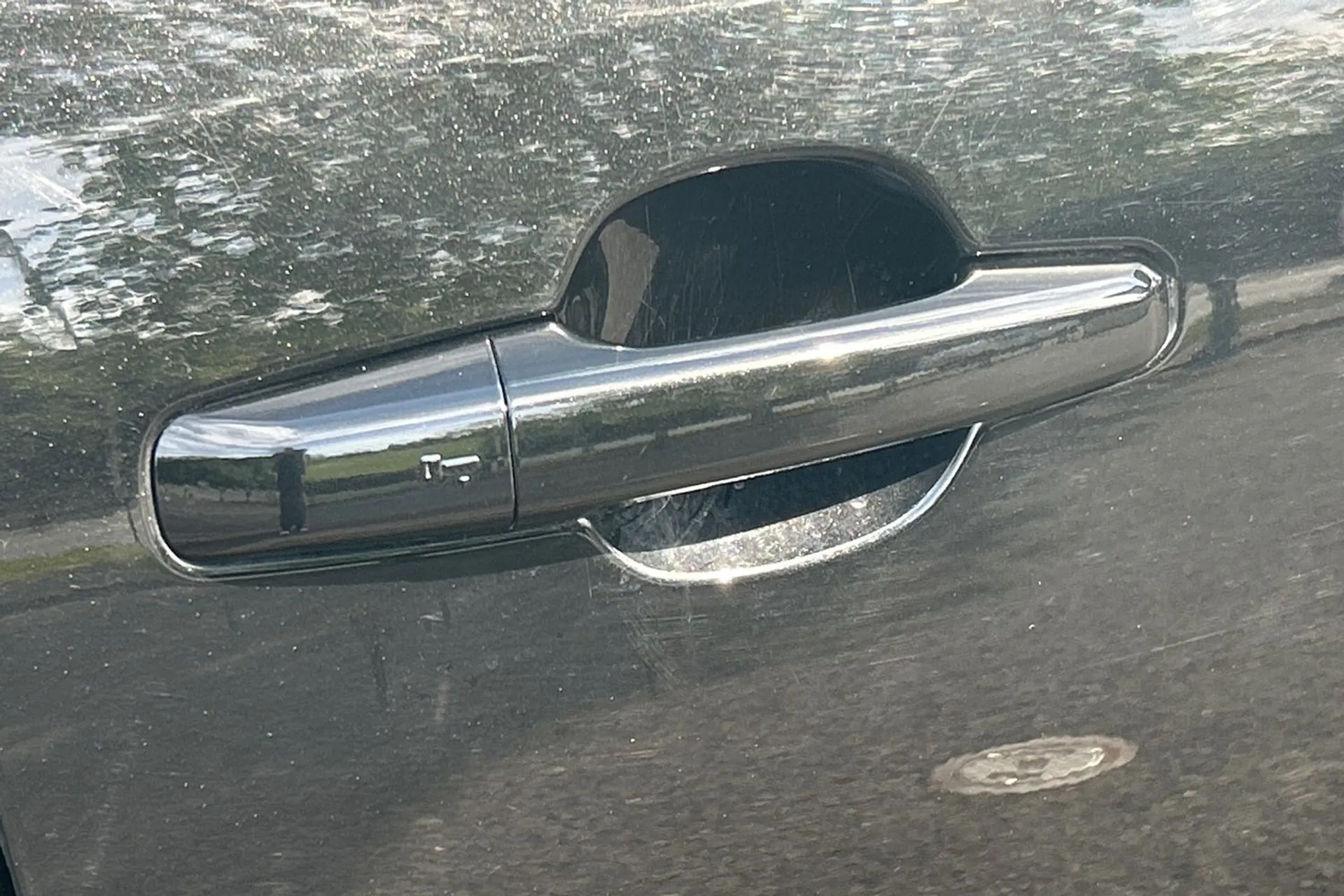 Jaguar F-PACE thumbnail image number 34