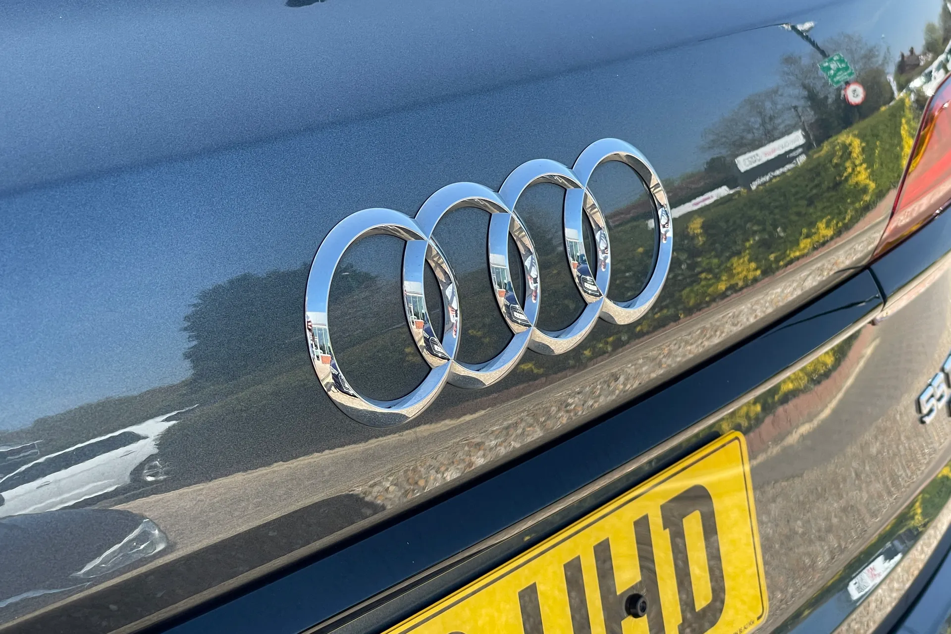 Audi Q7 thumbnail image number 29