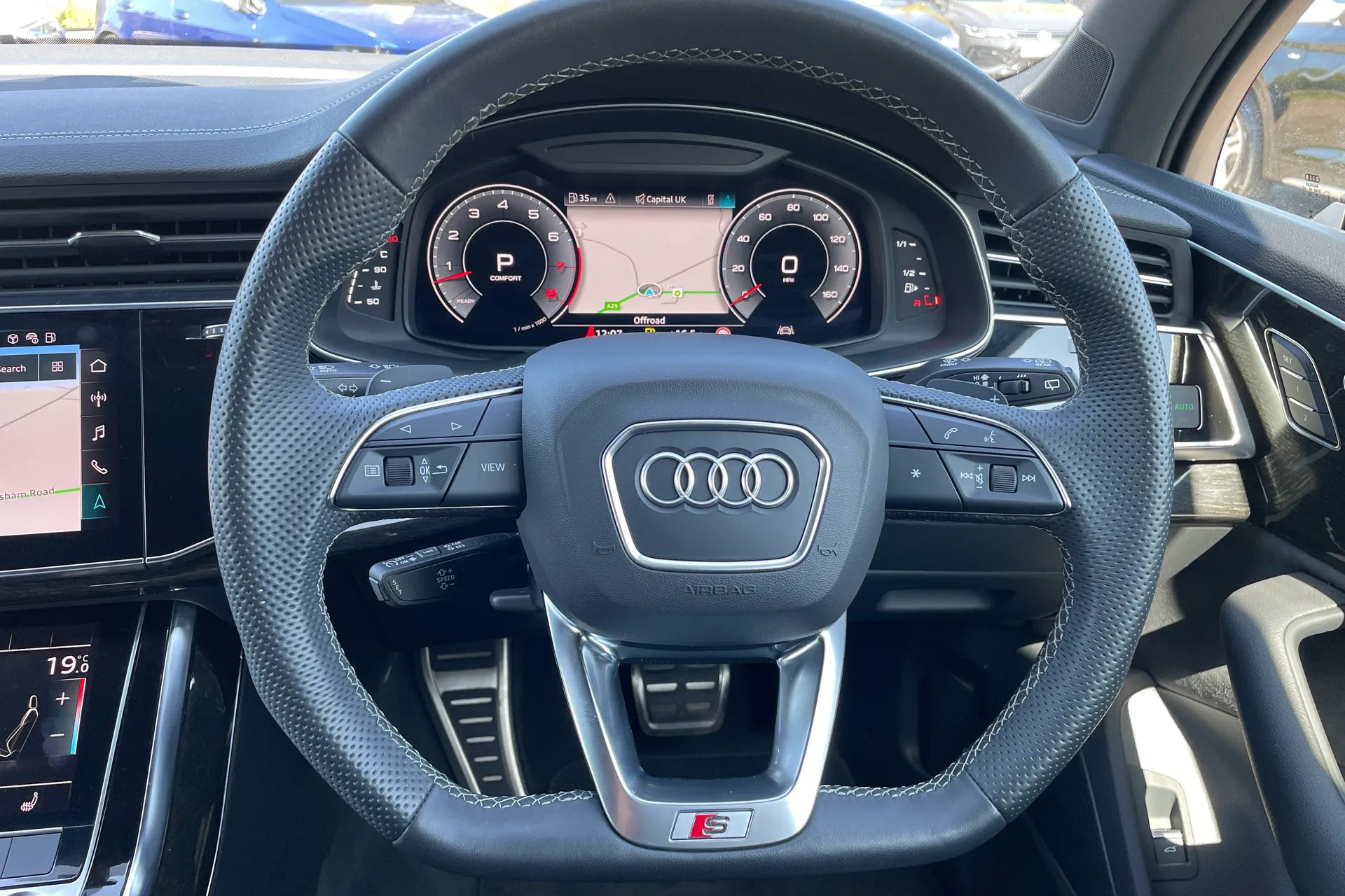 Audi Q7 thumbnail image number 56