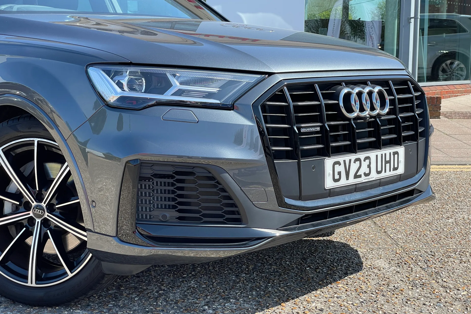 Audi Q7 thumbnail image number 23