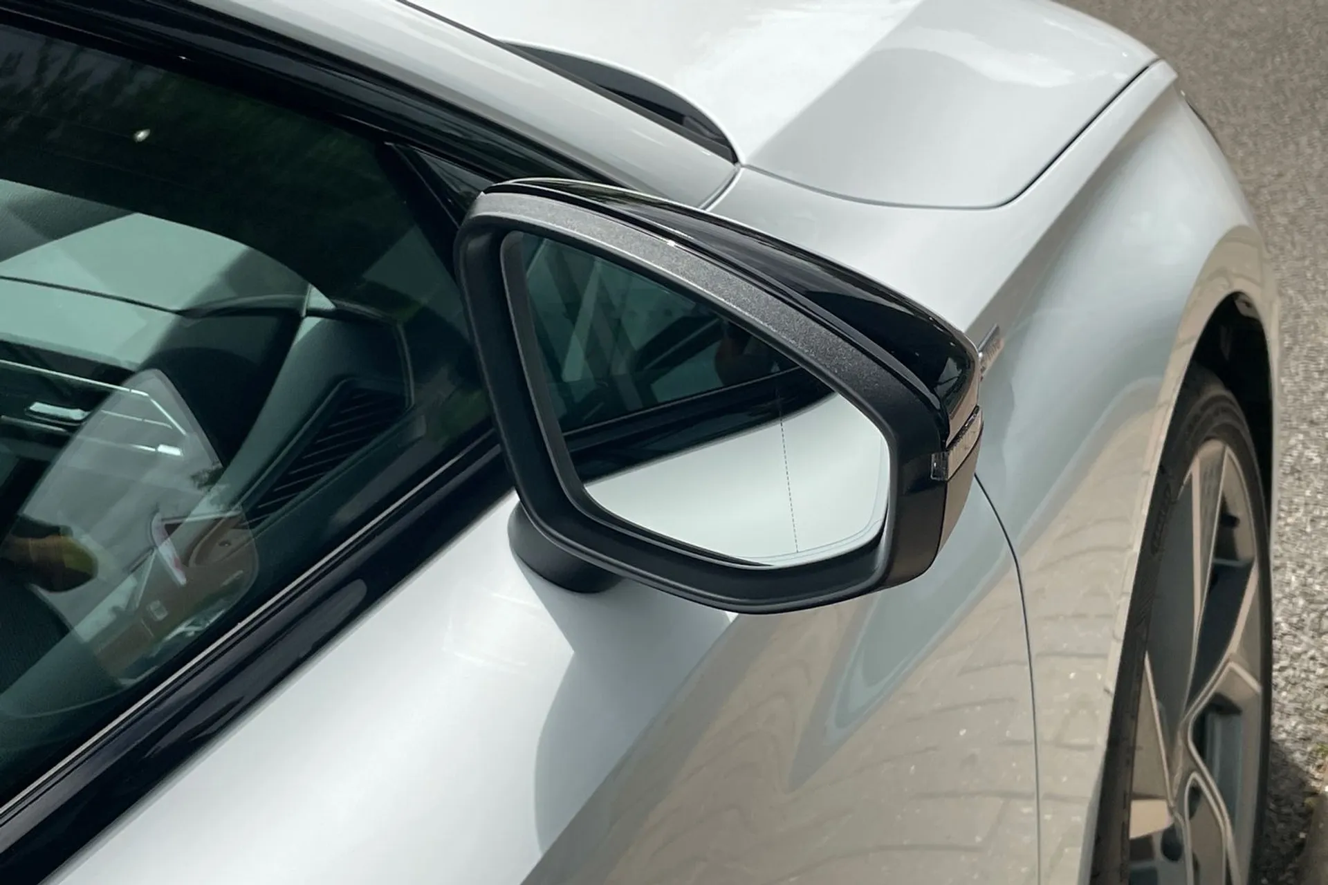 Audi A3 thumbnail image number 48