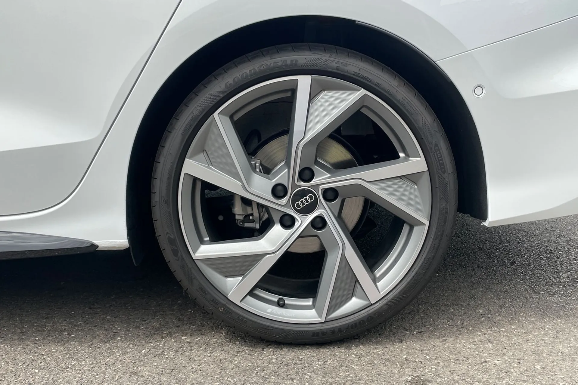 Audi A3 thumbnail image number 12