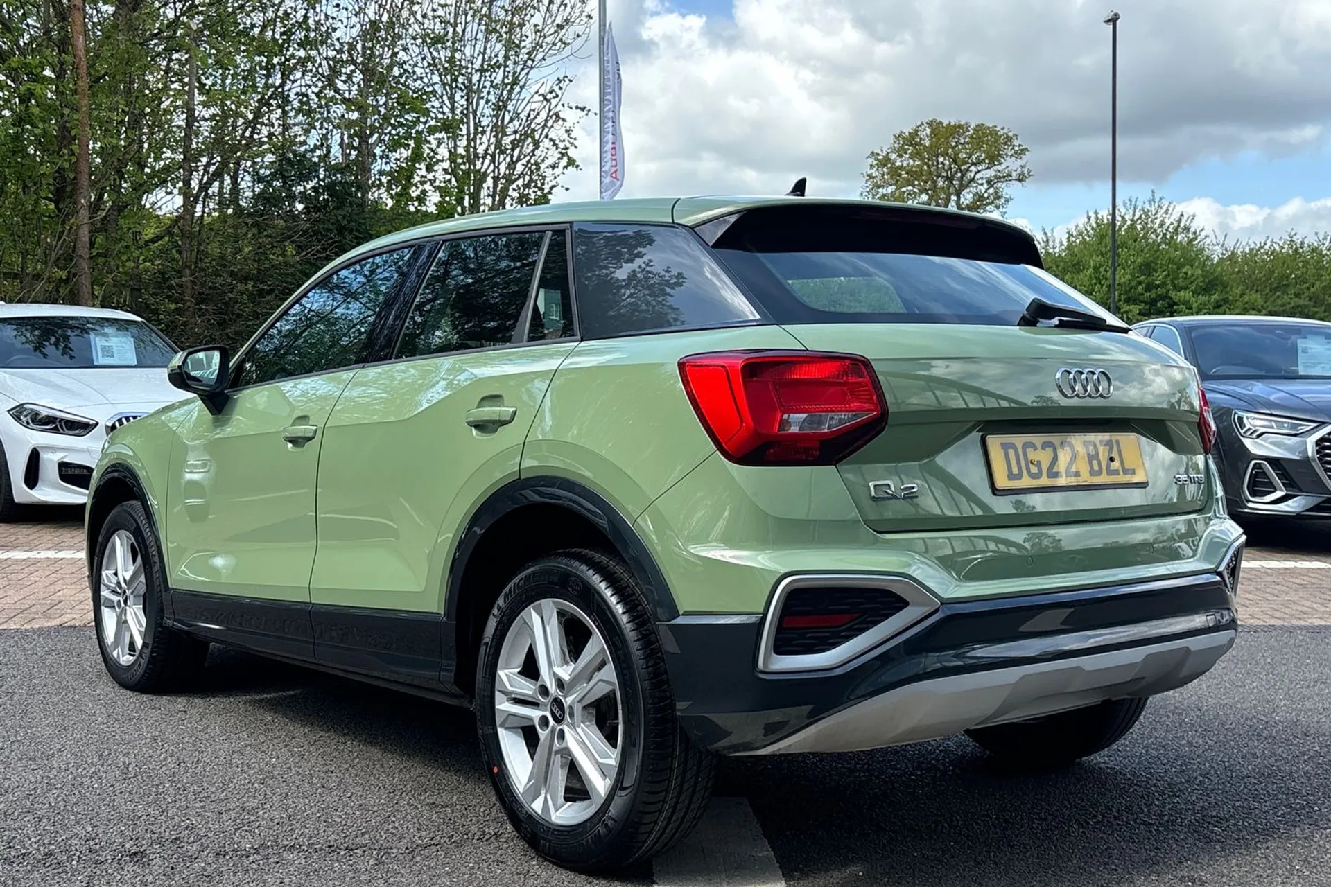 Audi Q2 thumbnail image number 8