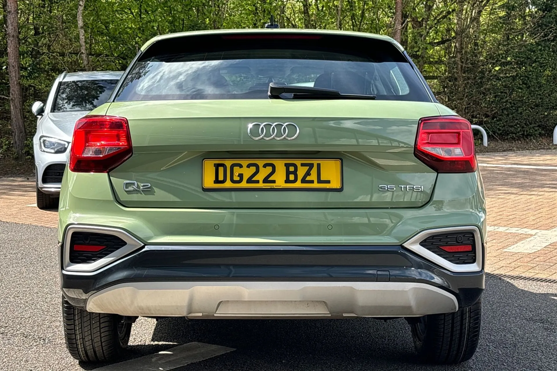 Audi Q2 thumbnail image number 7