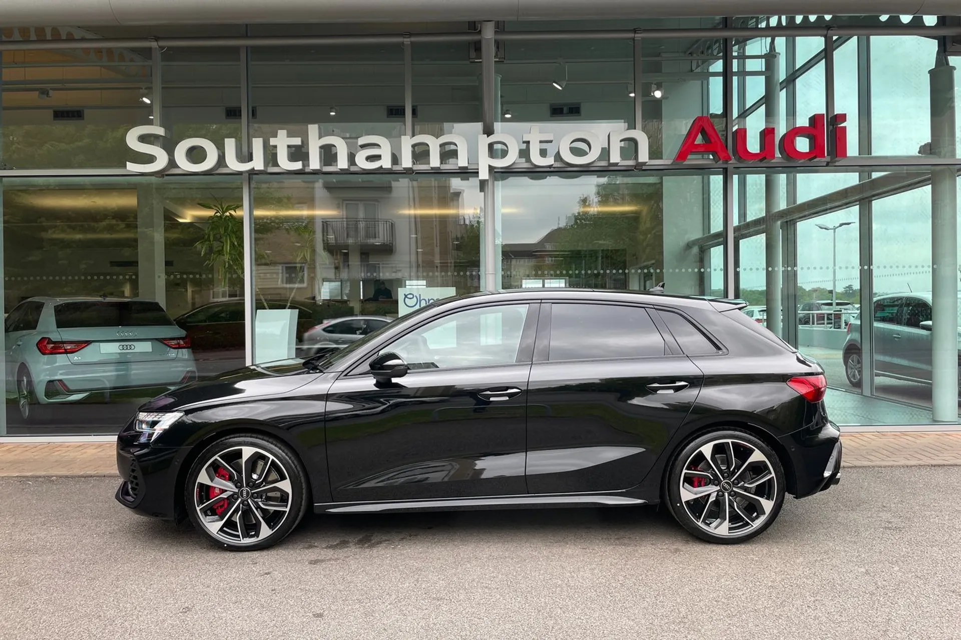 Audi A3 thumbnail image number 9