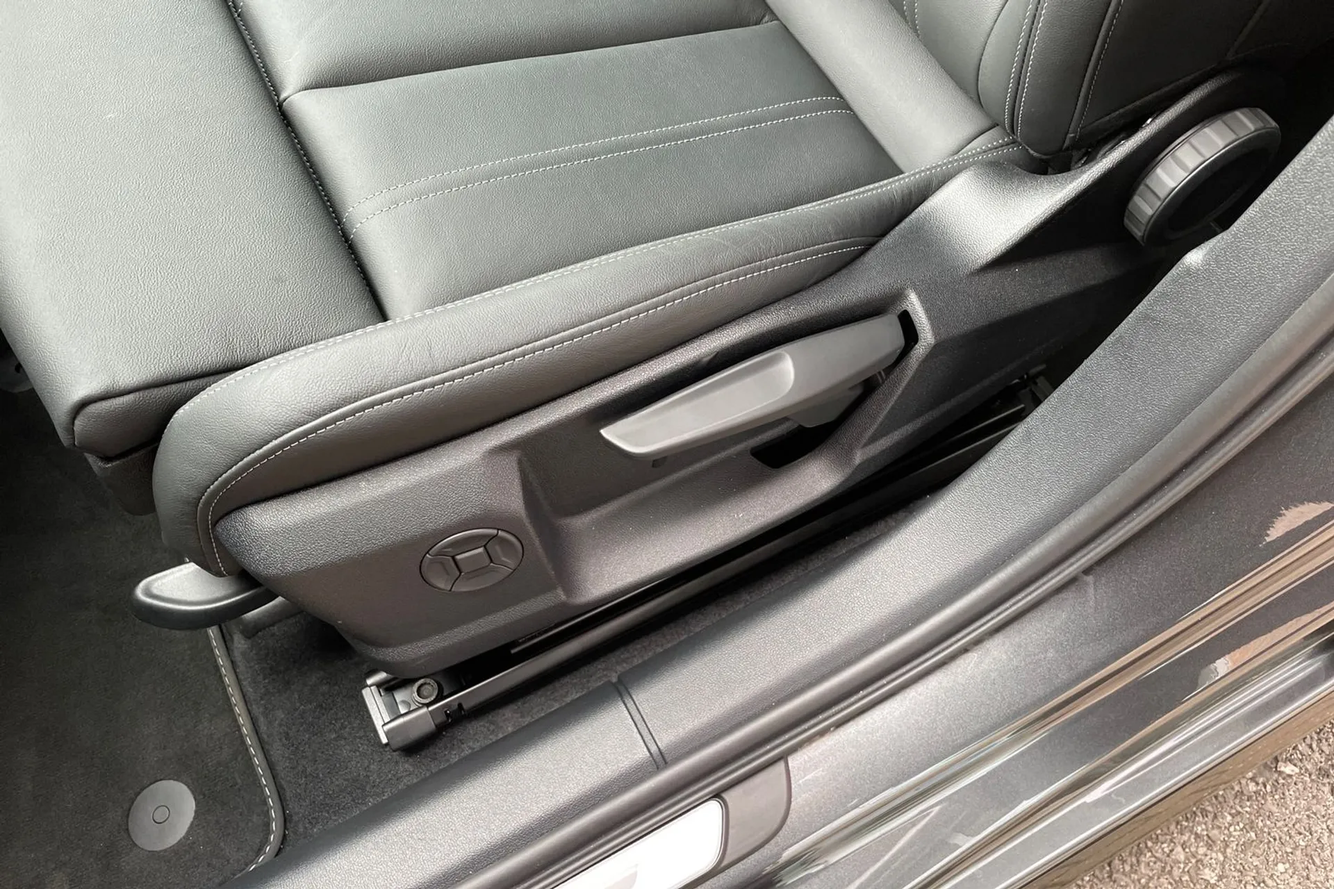 Audi A3 thumbnail image number 27