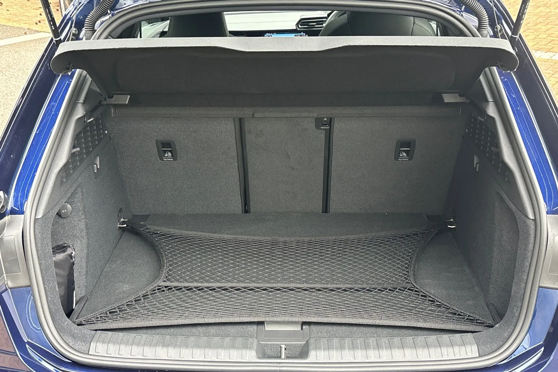 Audi S3 thumbnail image number 26