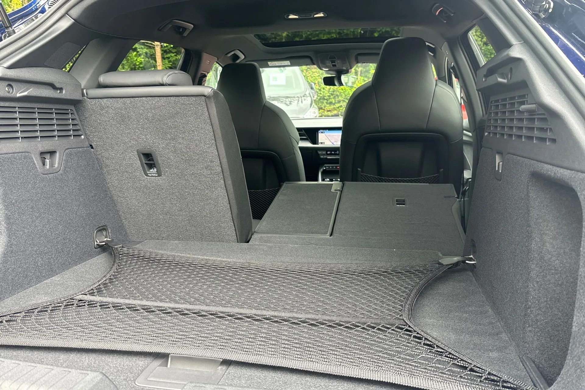 Audi S3 thumbnail image number 28