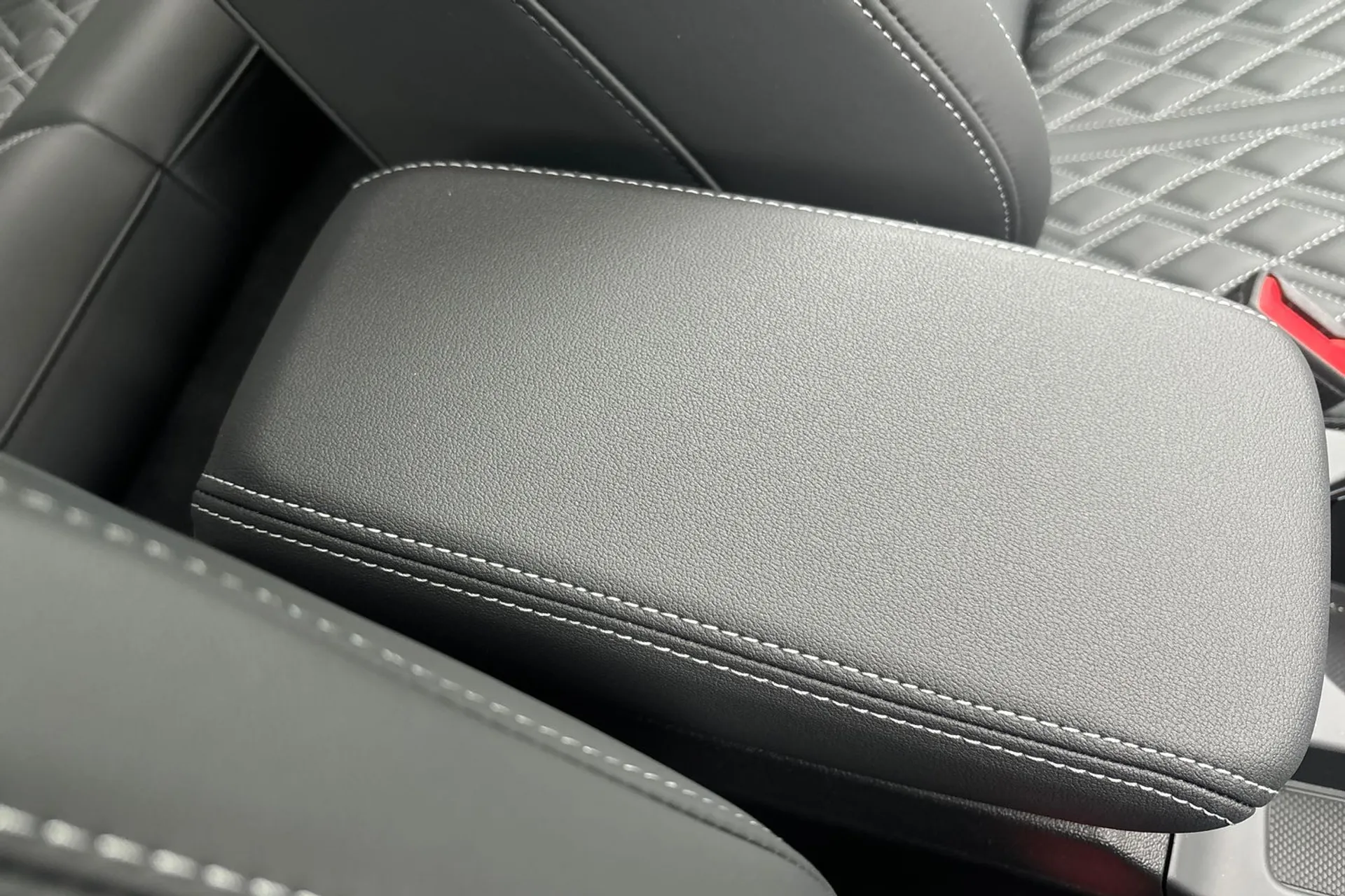 Audi S3 thumbnail image number 44