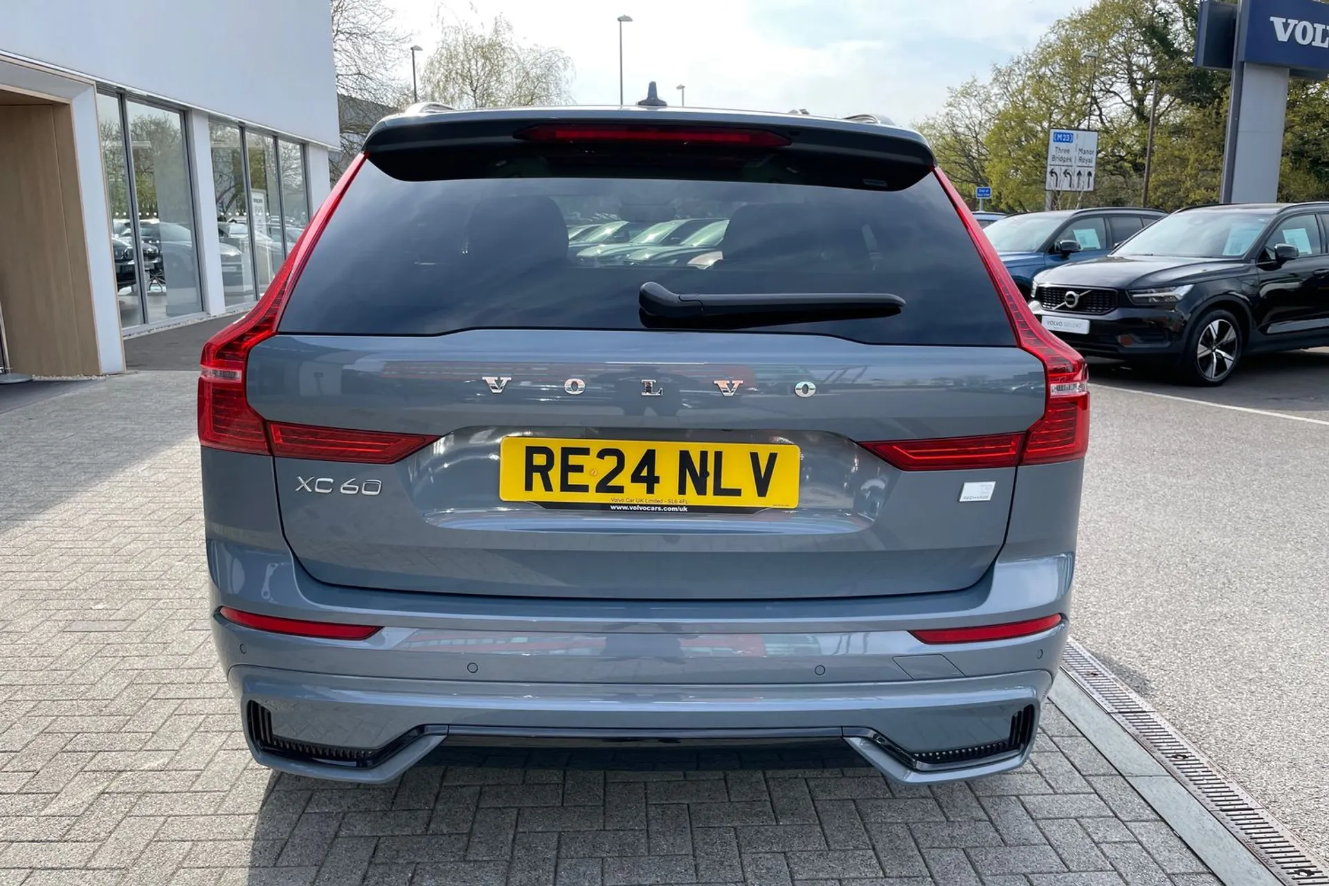 Volvo XC60 thumbnail image number 8